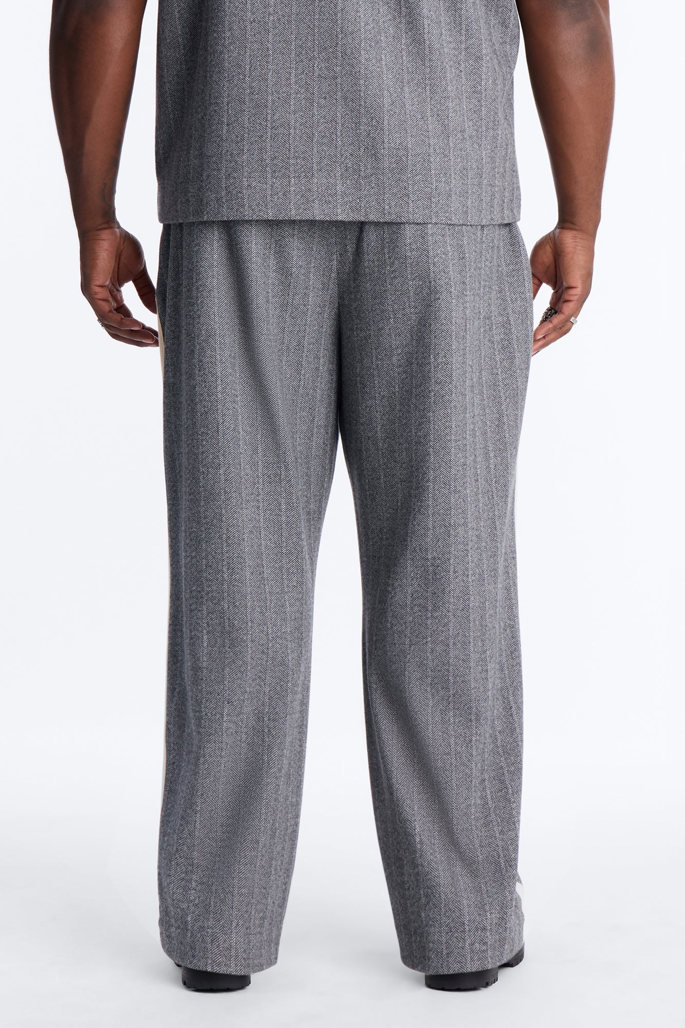 Straight Doheny Pleated Trouser - Grey