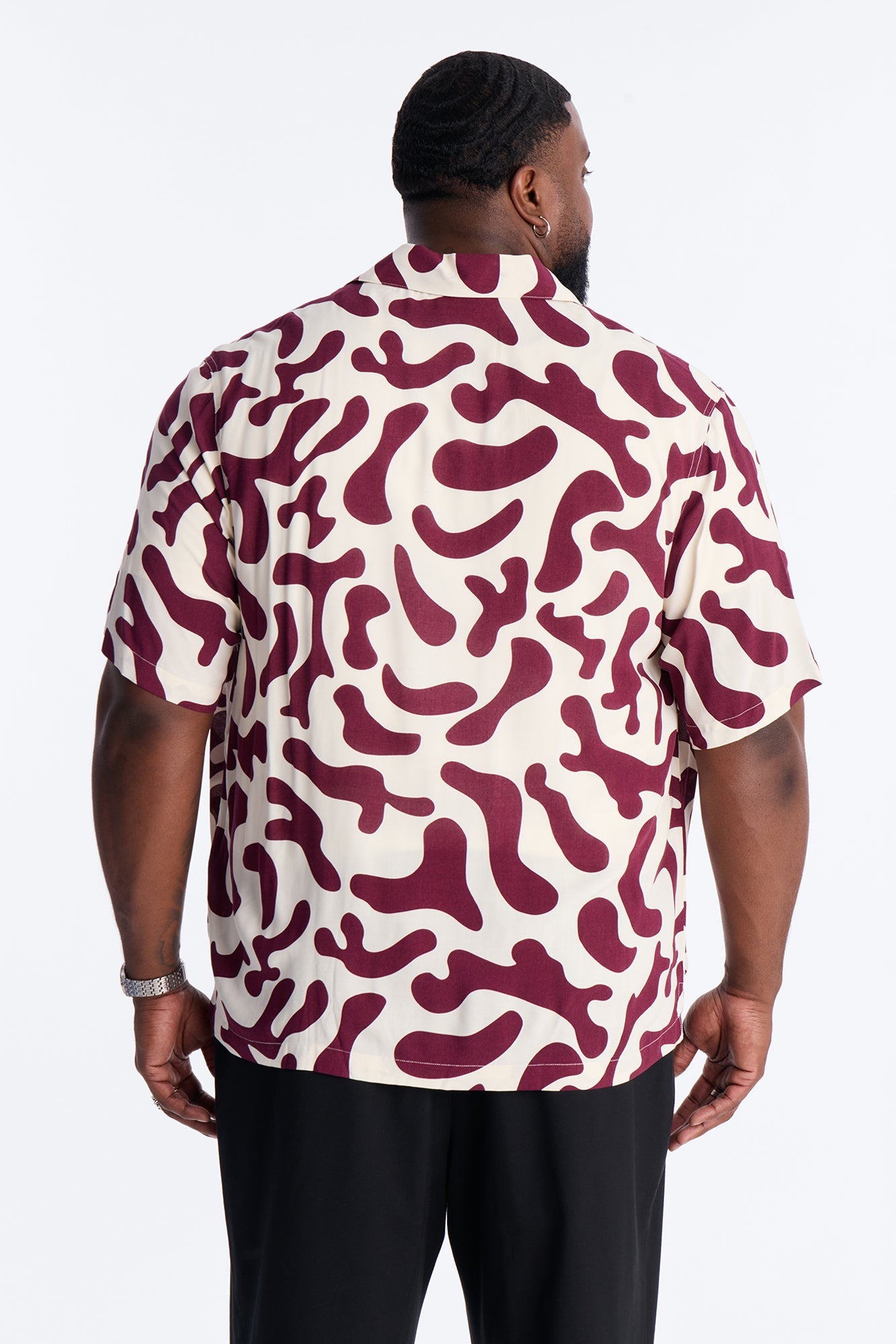 Bold Metric Cuban Shirt - Burgundy