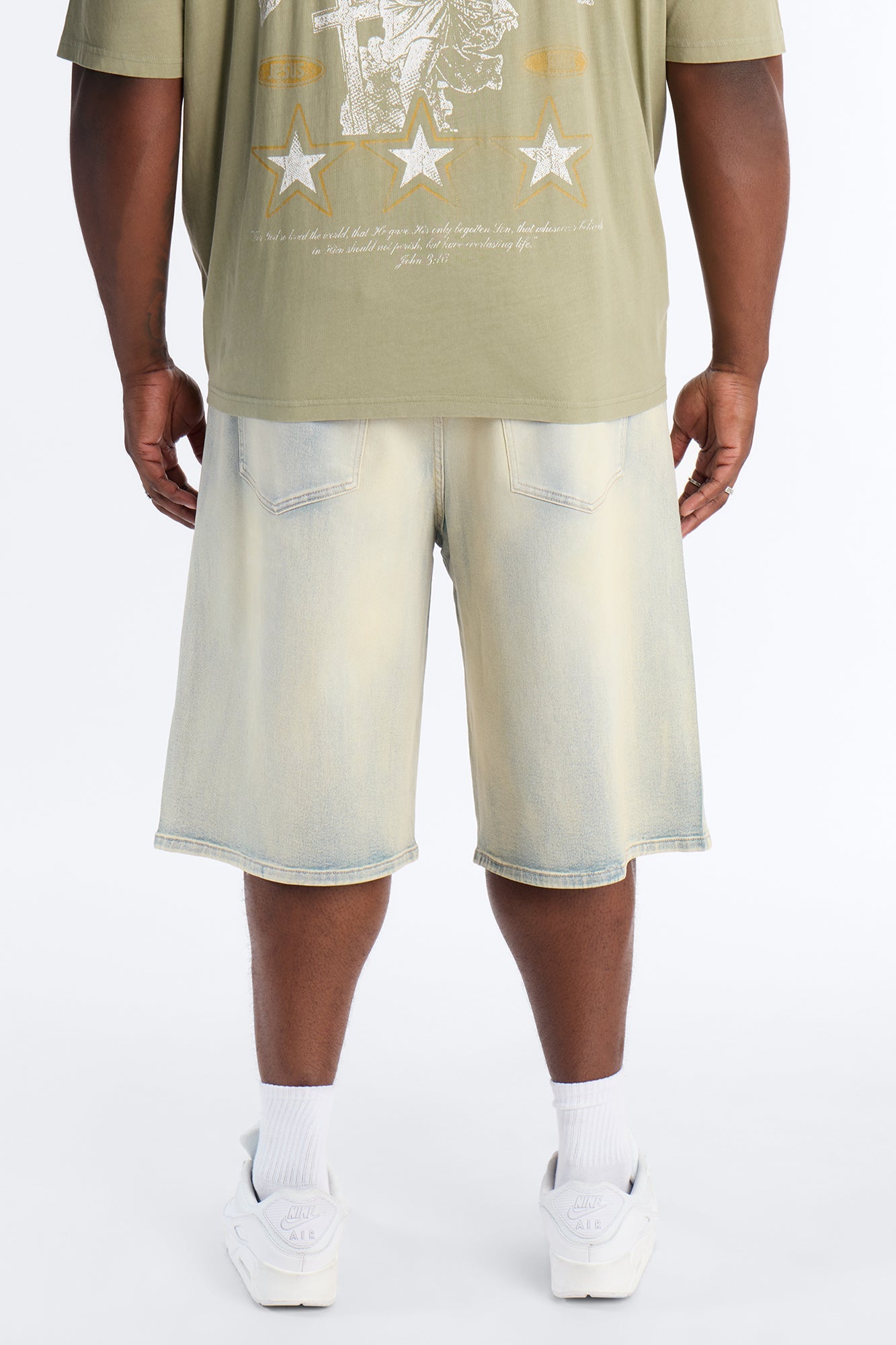 Baggy Urban Jeweled Denim Short - Light Wash