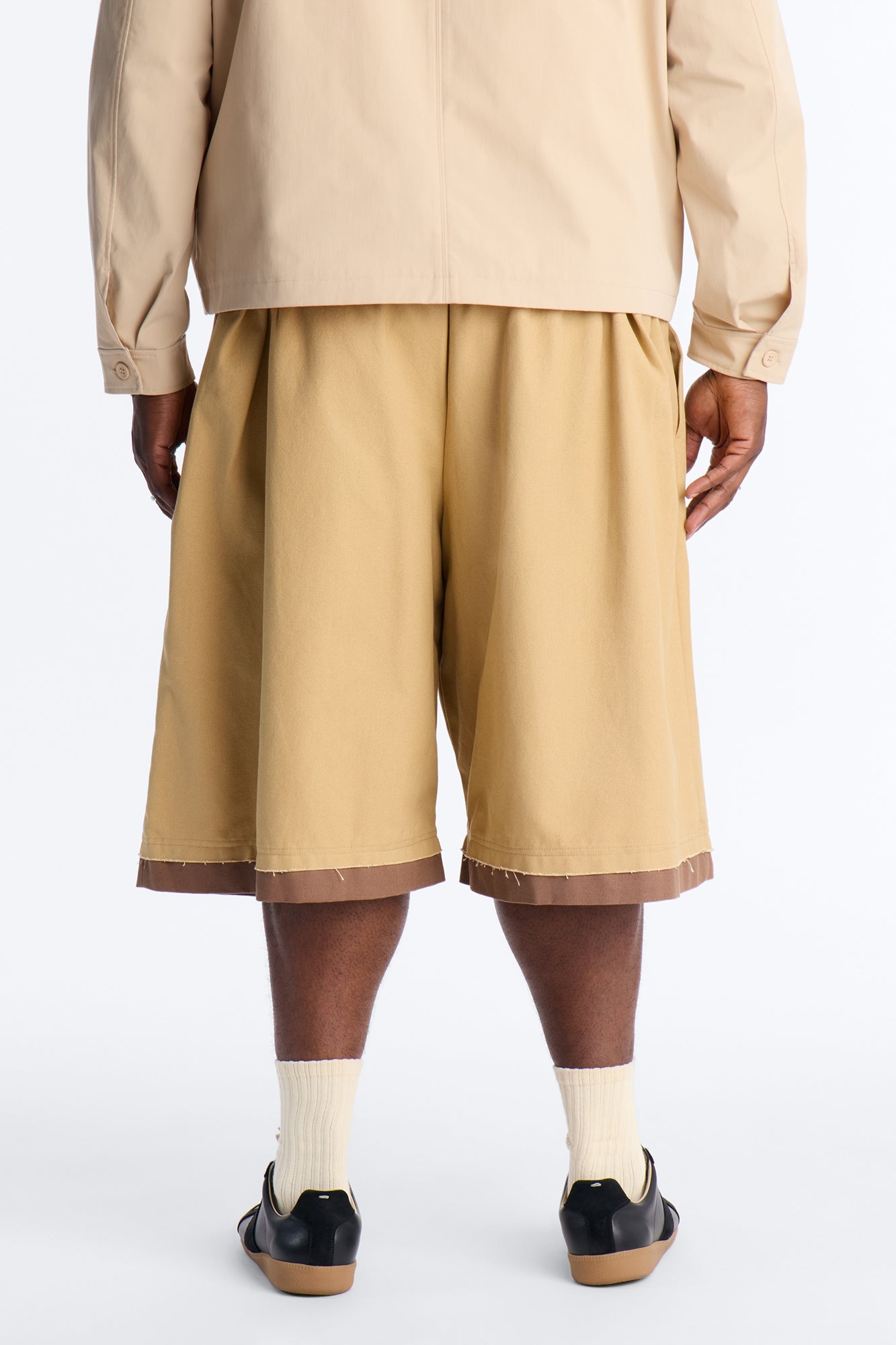 Baggy Pleated Milano Short - Tan