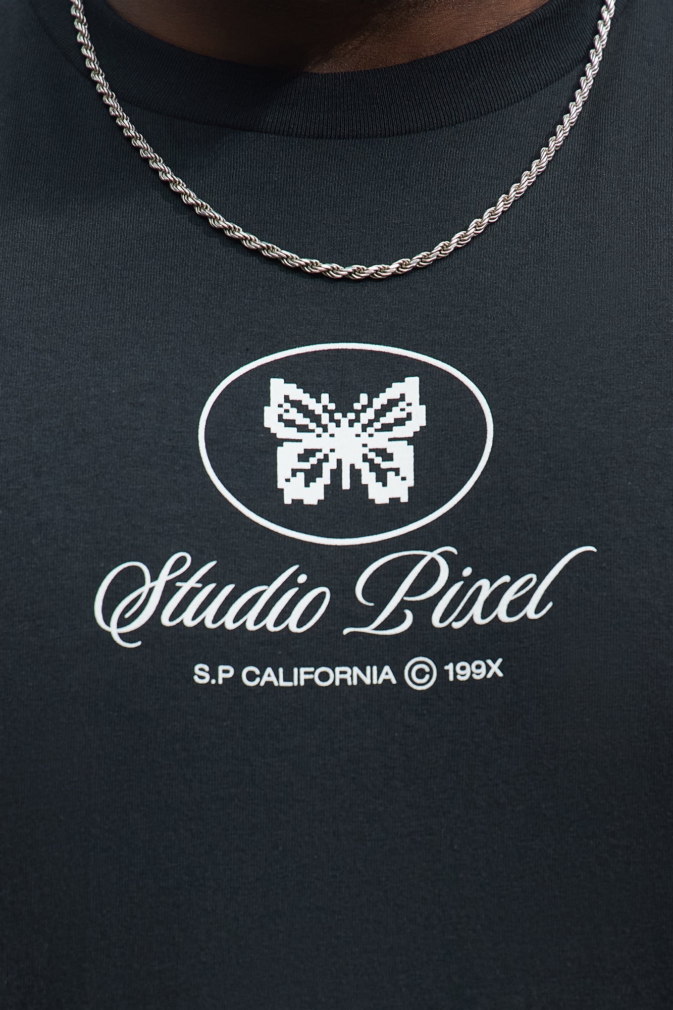 Studio Pixel Muscle Tee - Black