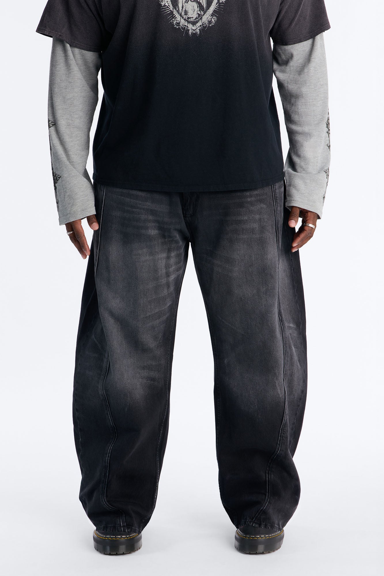 Barrel Led On Panel Jean - Black Wash
