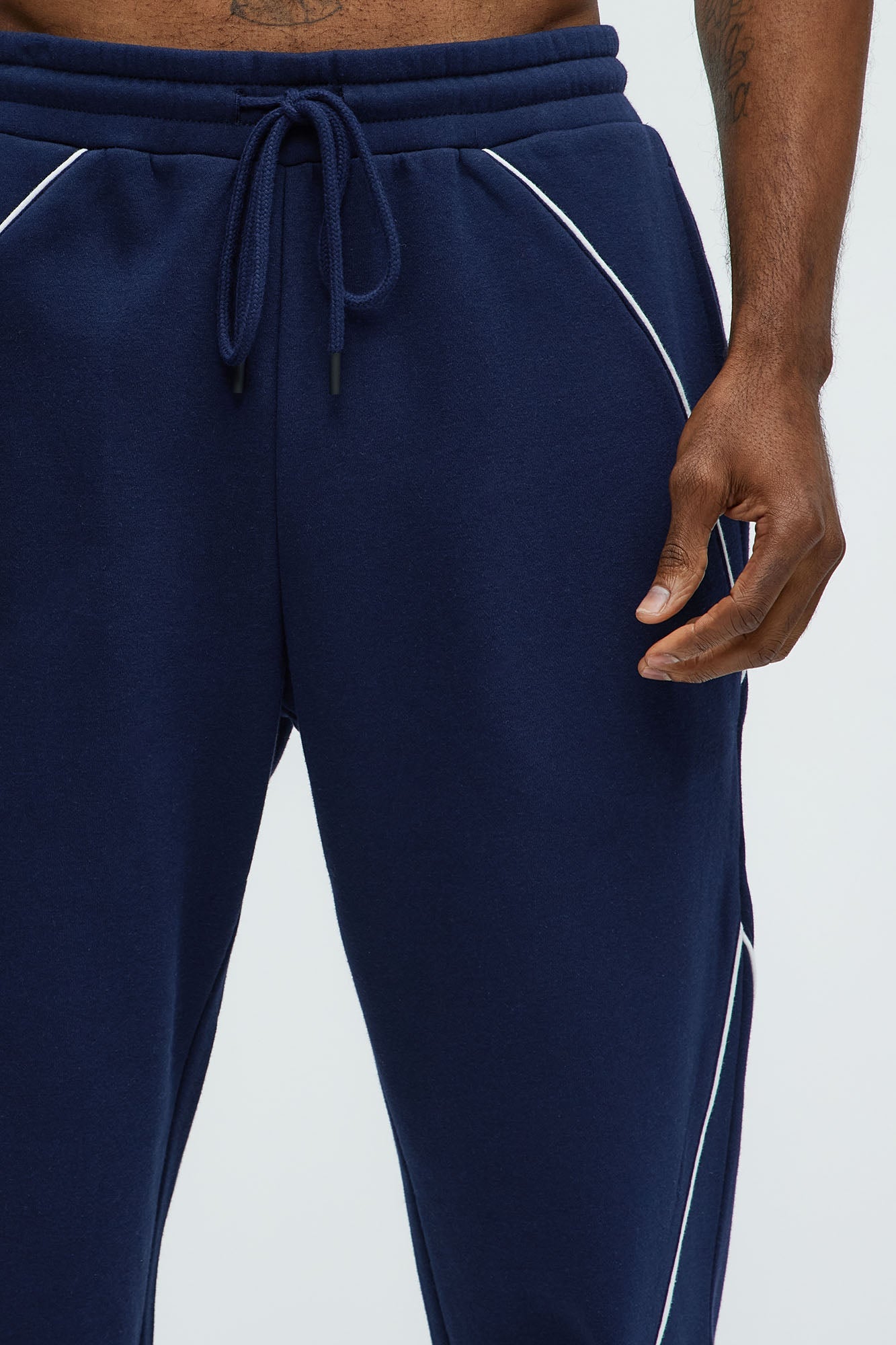 Tyson Piping Relaxed Jogger - Navy