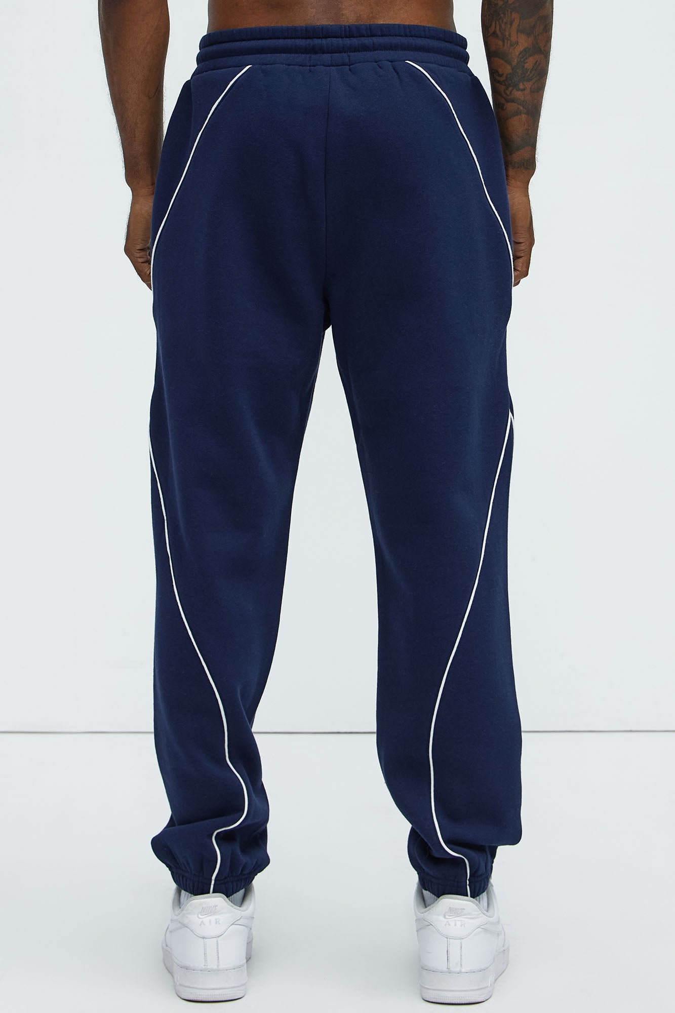 Tyson Piping Relaxed Jogger - Navy