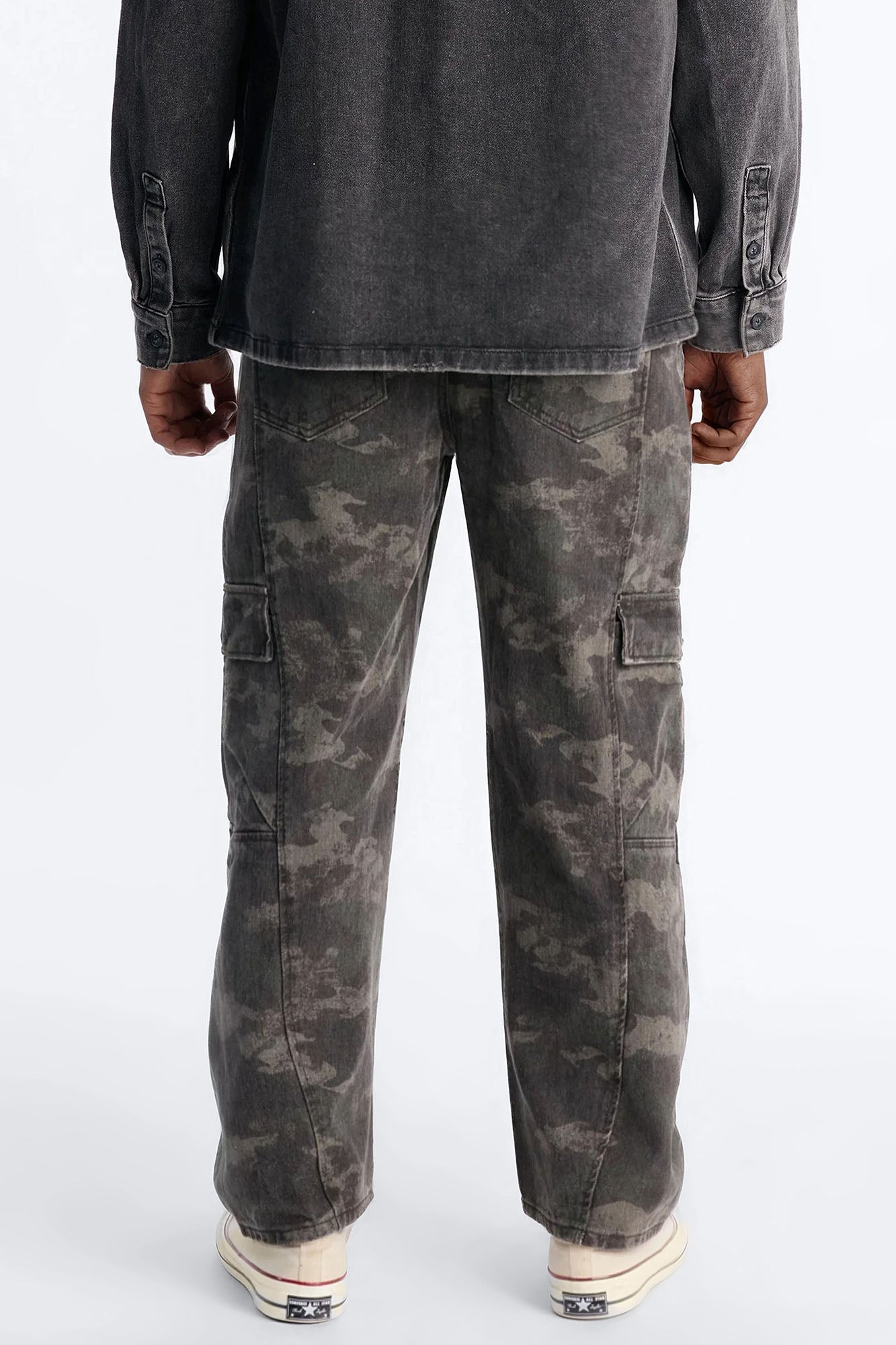 Combat Seams Barrel Jeans - Camouflage