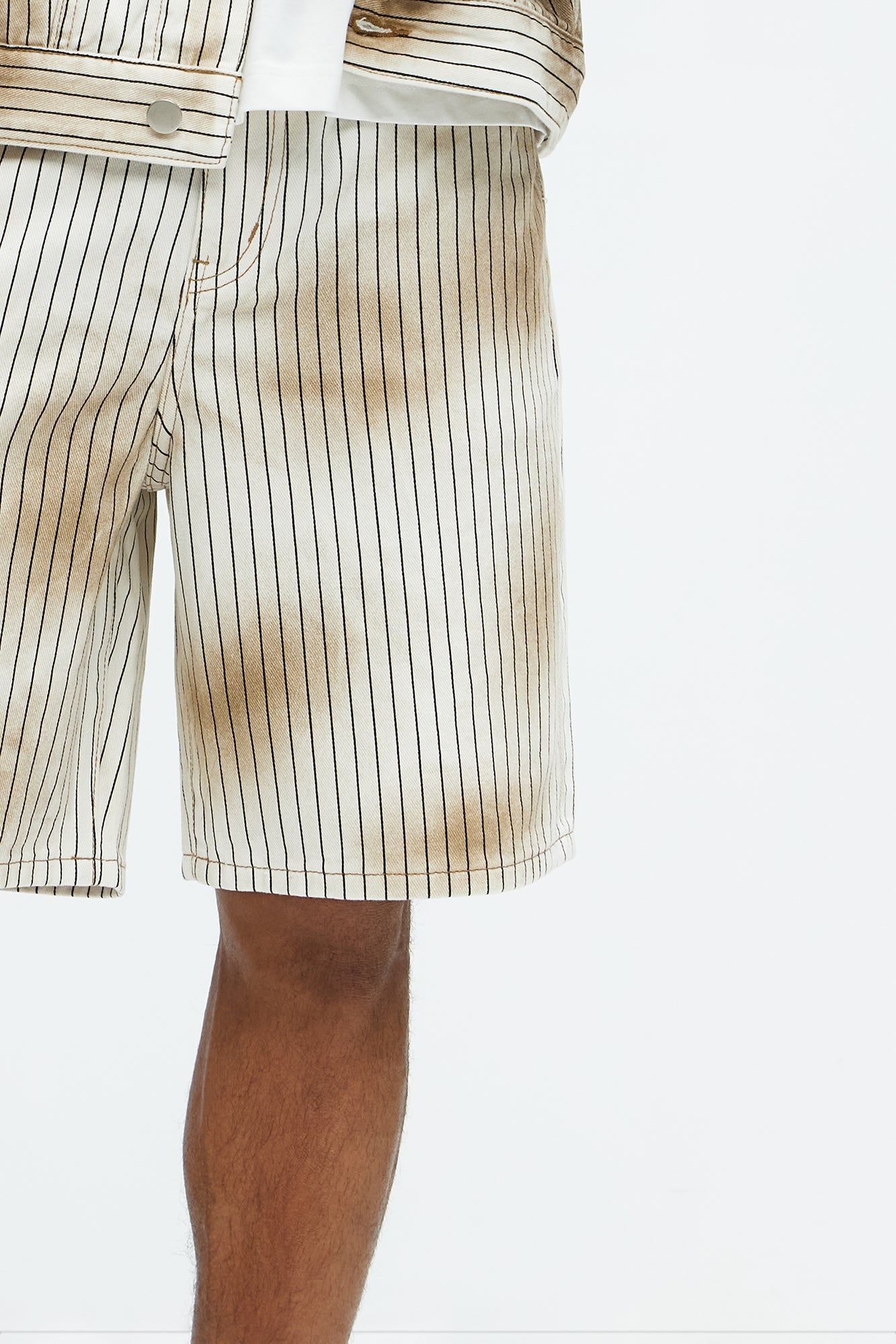 Byron Striped Relaxed Shorts - Cream/combo