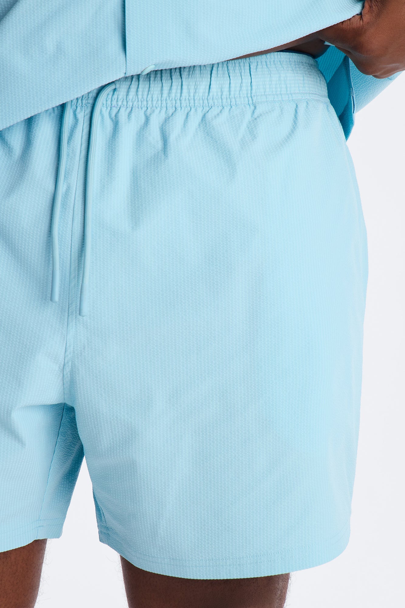 Seersucker Swim Trunk 6″ - Light Blue