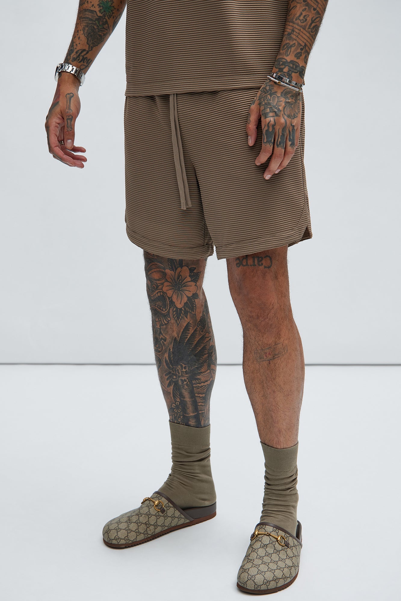 Zyler Textured Shorts - Taupe