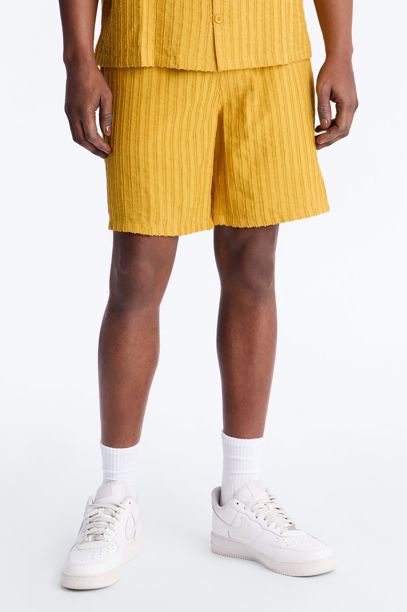 Relaxed Aegean Pleat Short - Mustard