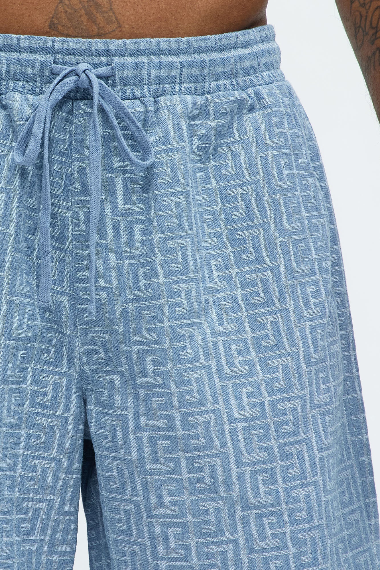 Fallon Jacquard Relaxed Shorts - Blue