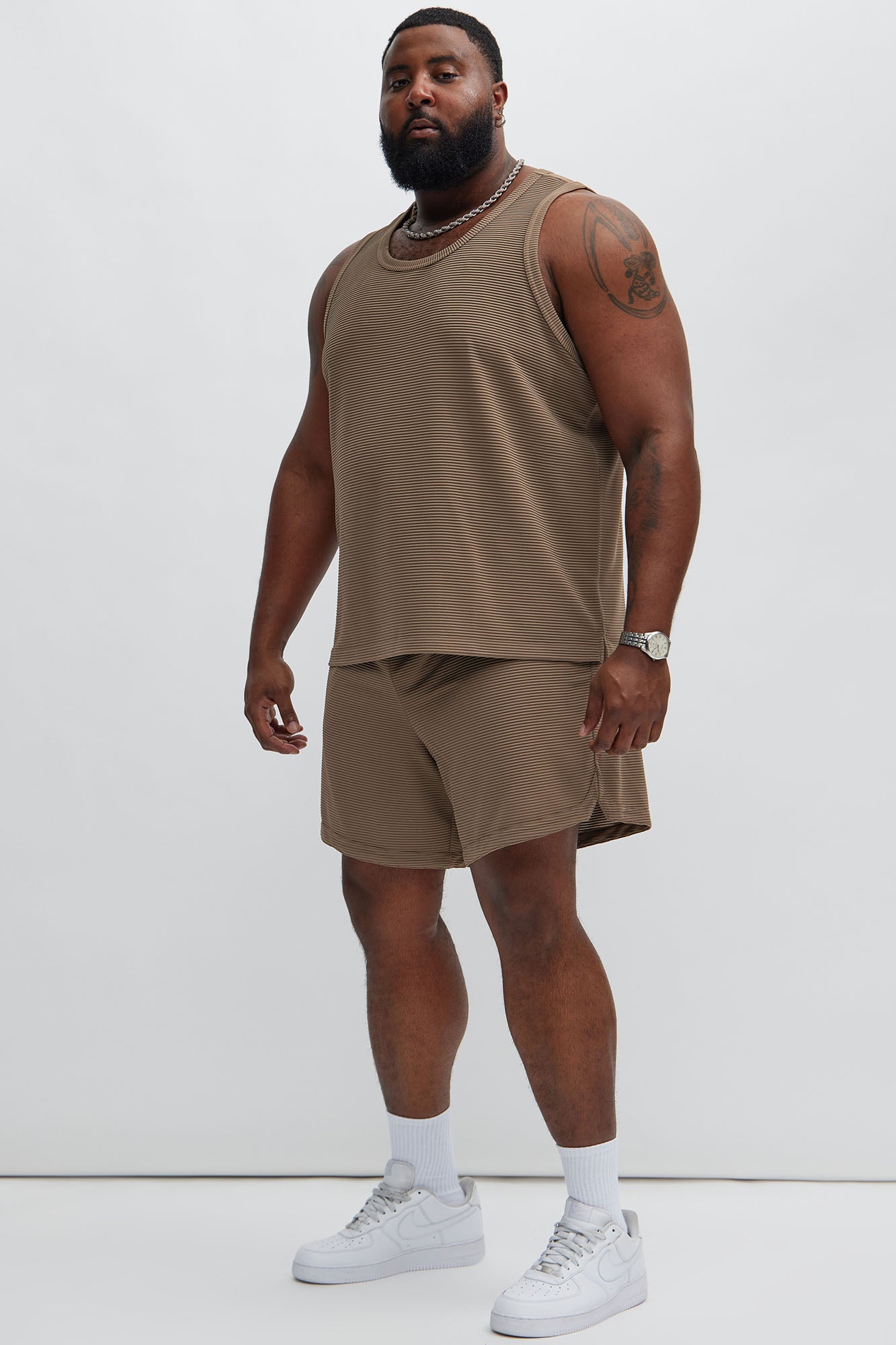 Zyler Textured Shorts - Taupe