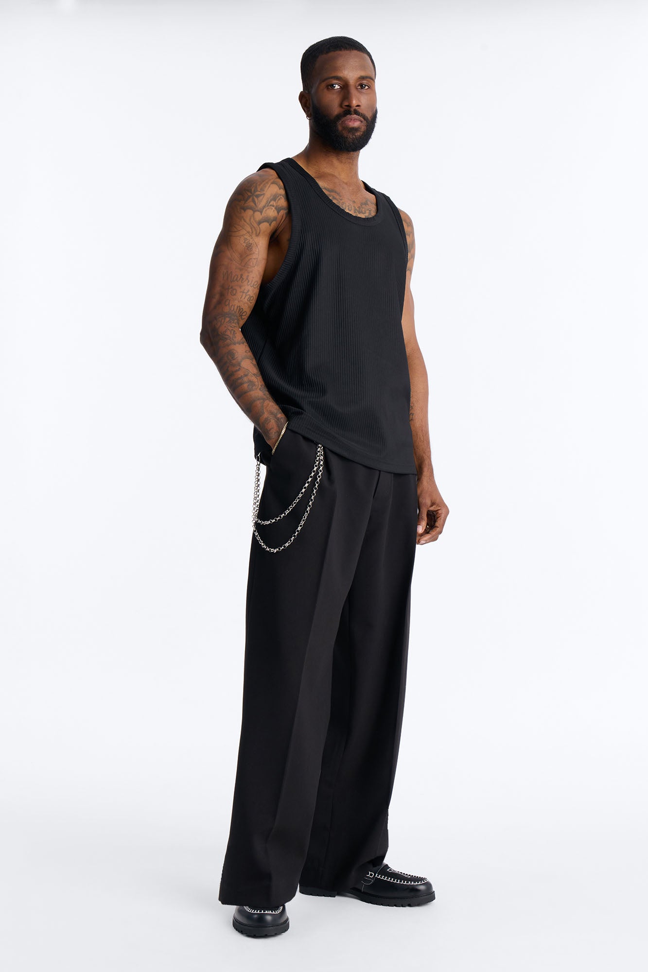 Show Up Tank Top - Black