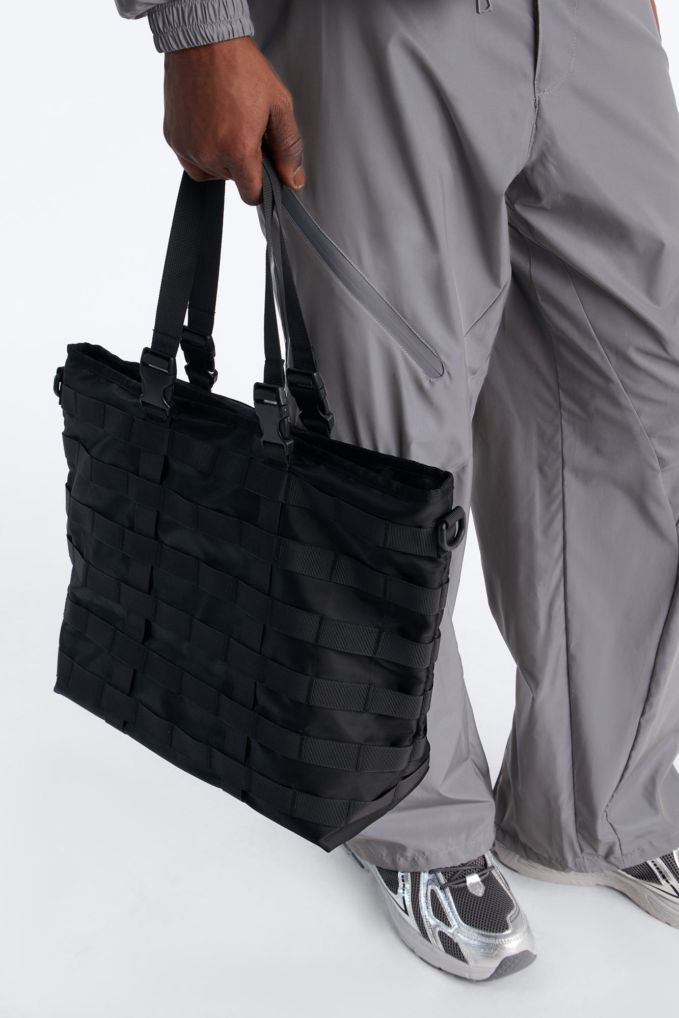 Gridlock Utility Bag - Black
