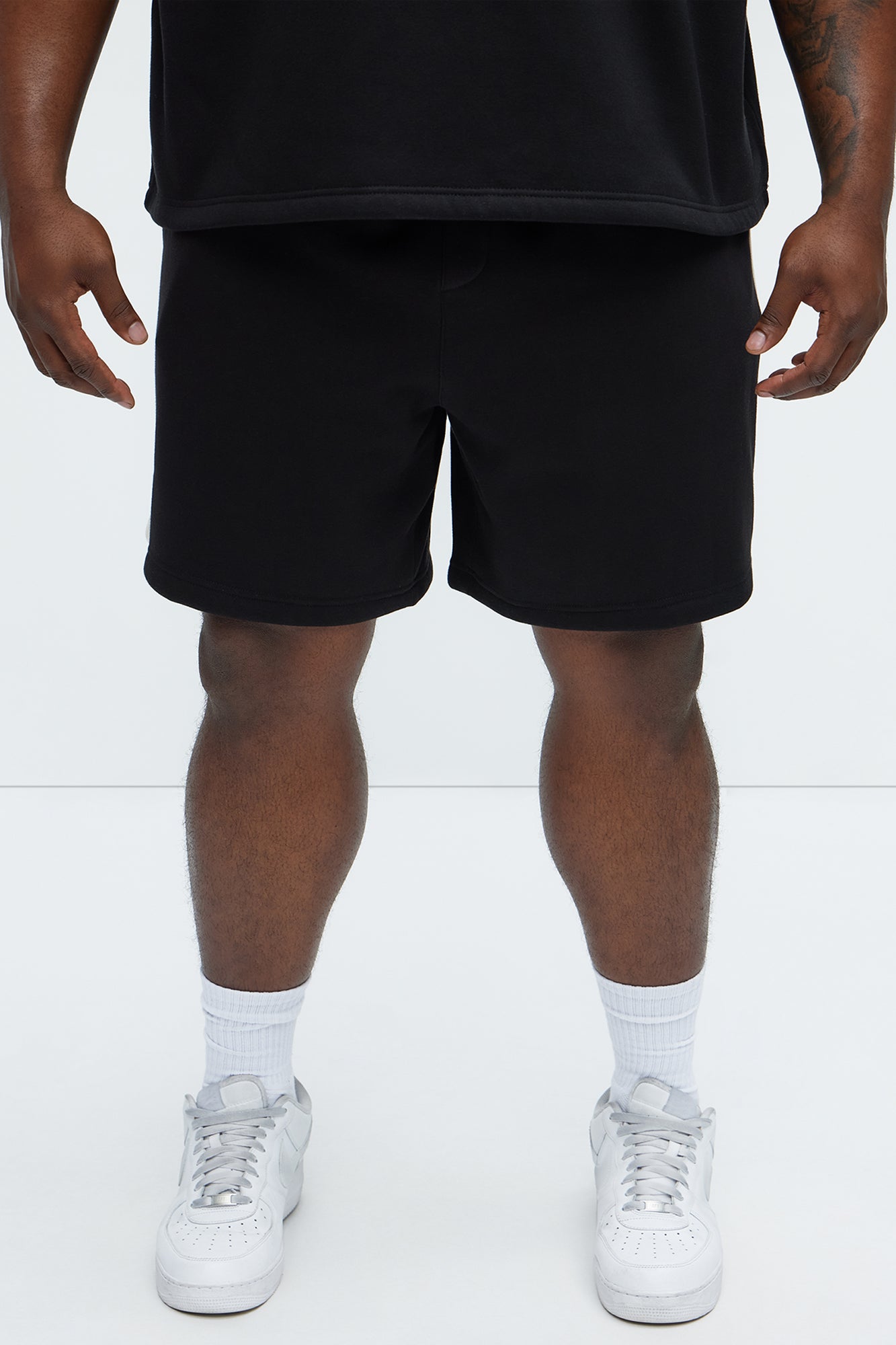 Tyson Oversized Heavyweight Striped Shorts - Black