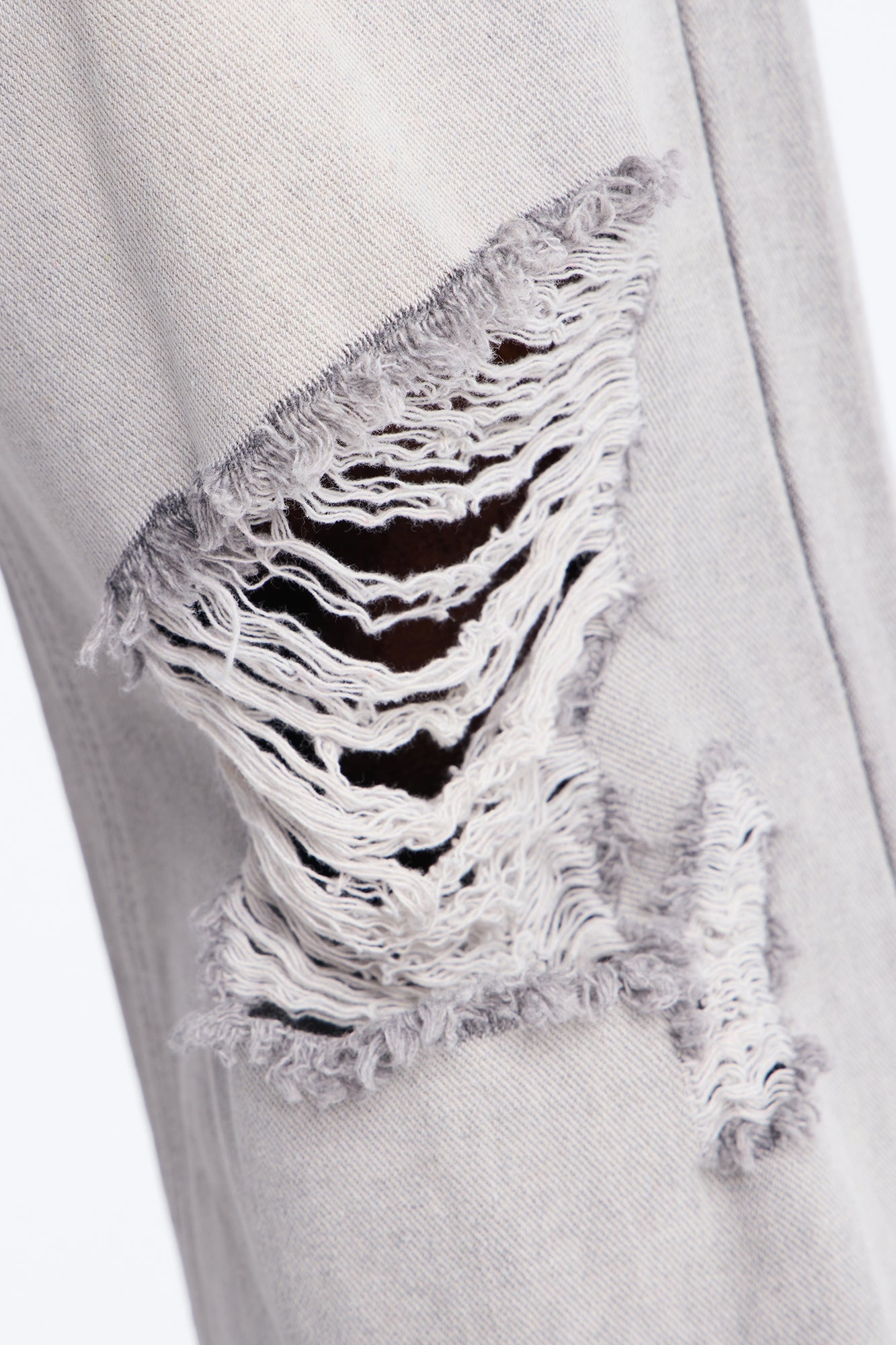 Essential Destroyed Straight Rigid Jean - Grey