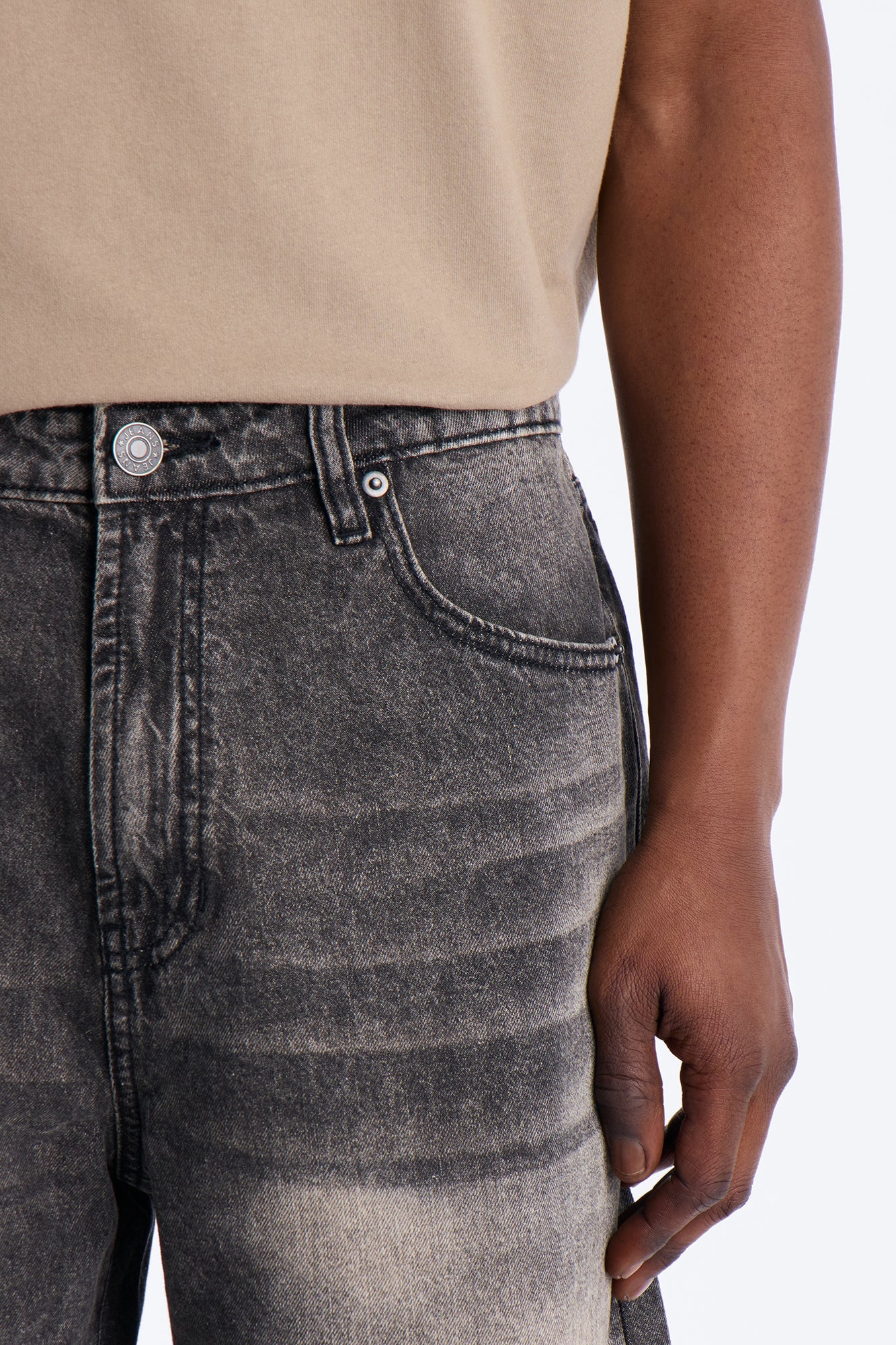 Venice Vintage Relaxed Denim Shorts - Black Wash