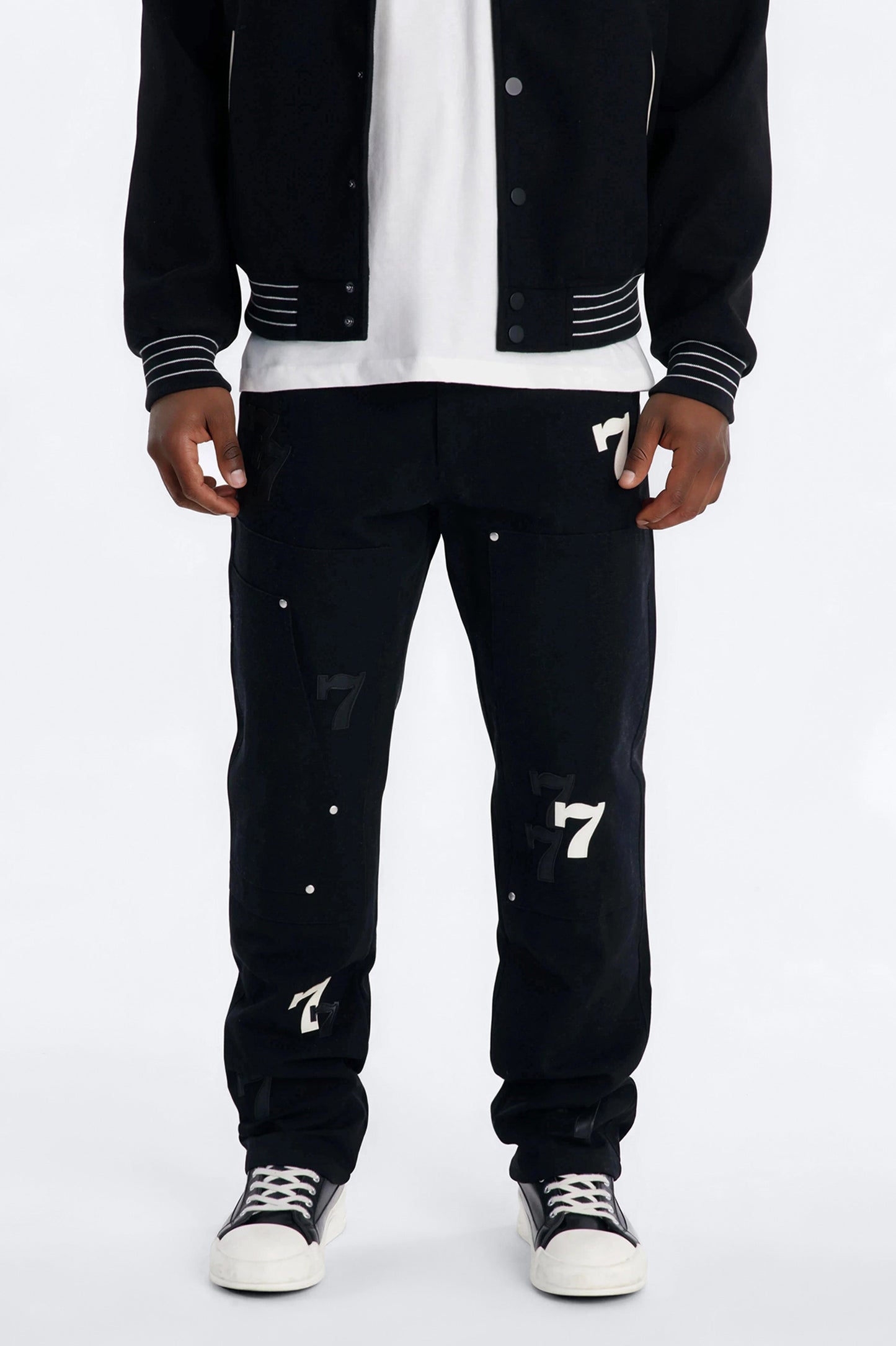 Straight Angel Numbers Pant - Black