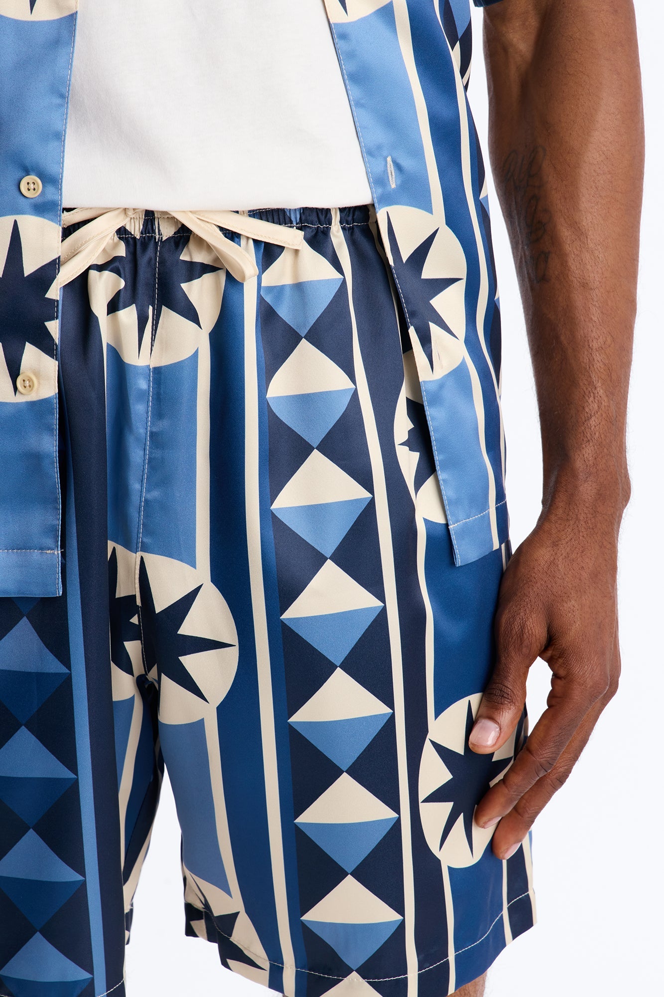 Toscana Geo Relaxed Short - Blue