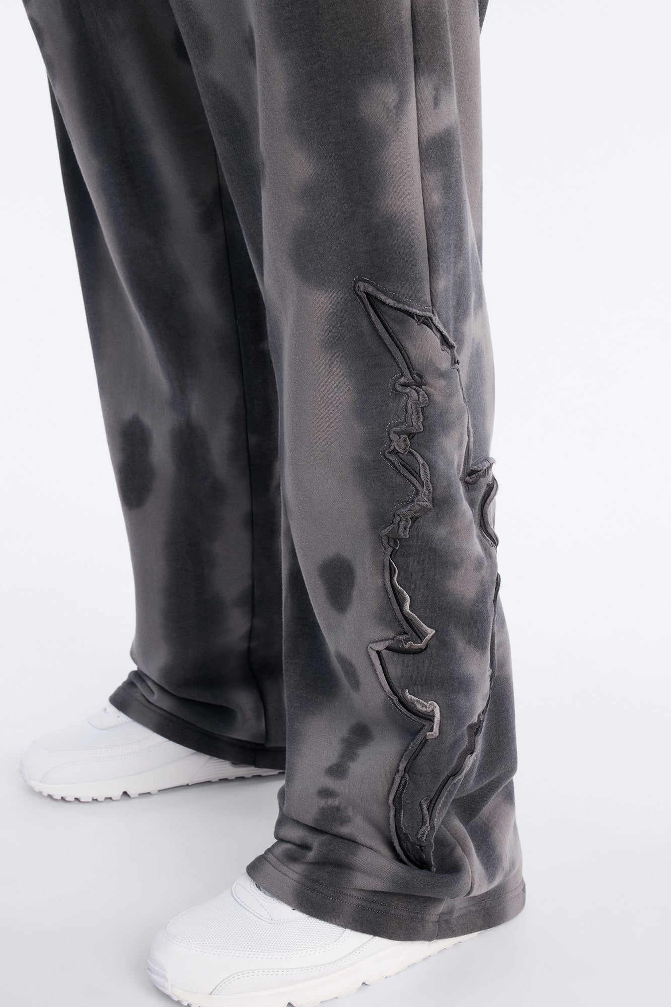 Baggy Von Dutch Outlaw Raw Edge Sweatpants - Charcoal