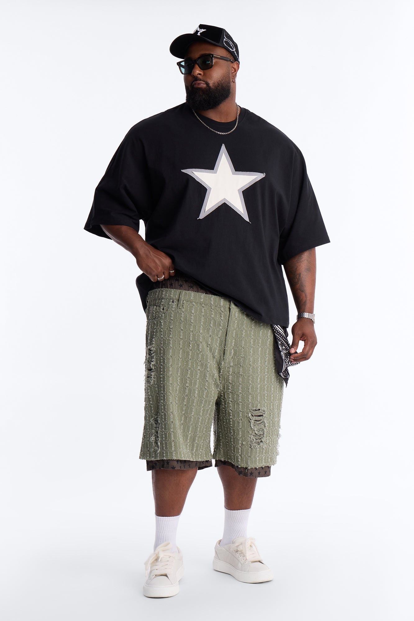 Baggy Double Waisted Stars And Distressed Short - Olive