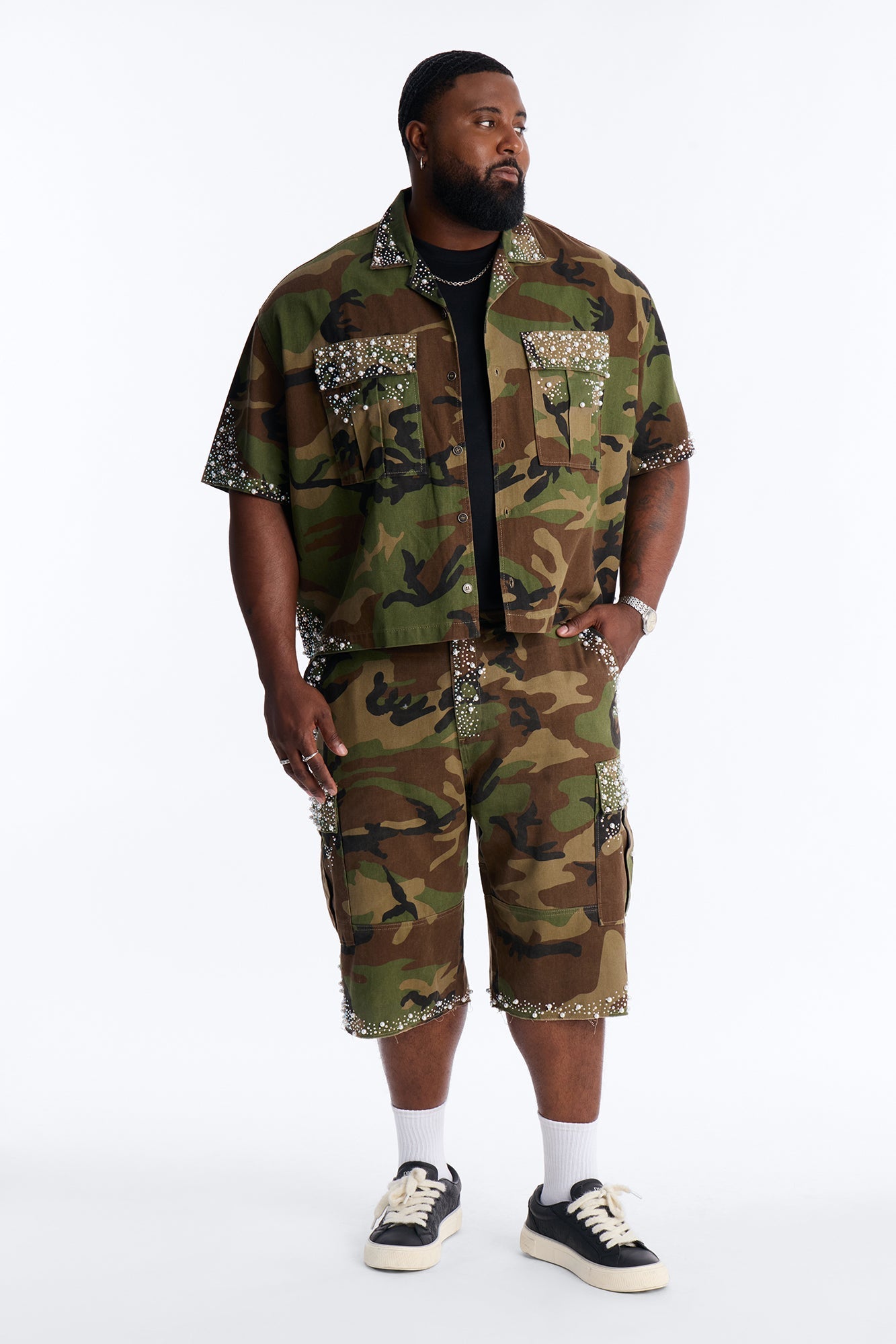 Baggy Pearl World Embellished Short - Camouflage