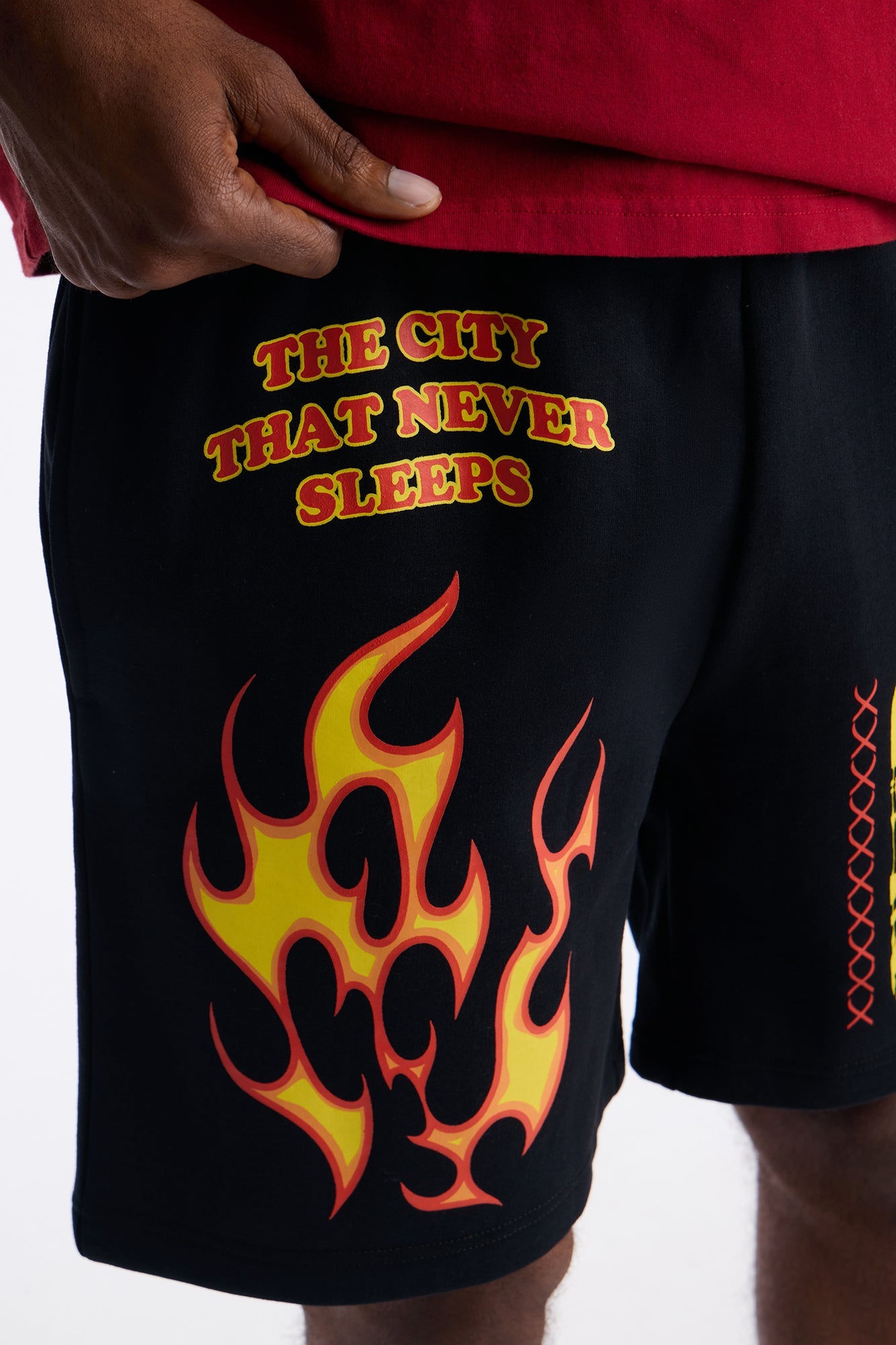 The City That Never Sleeps NYC Sweatshorts - Black