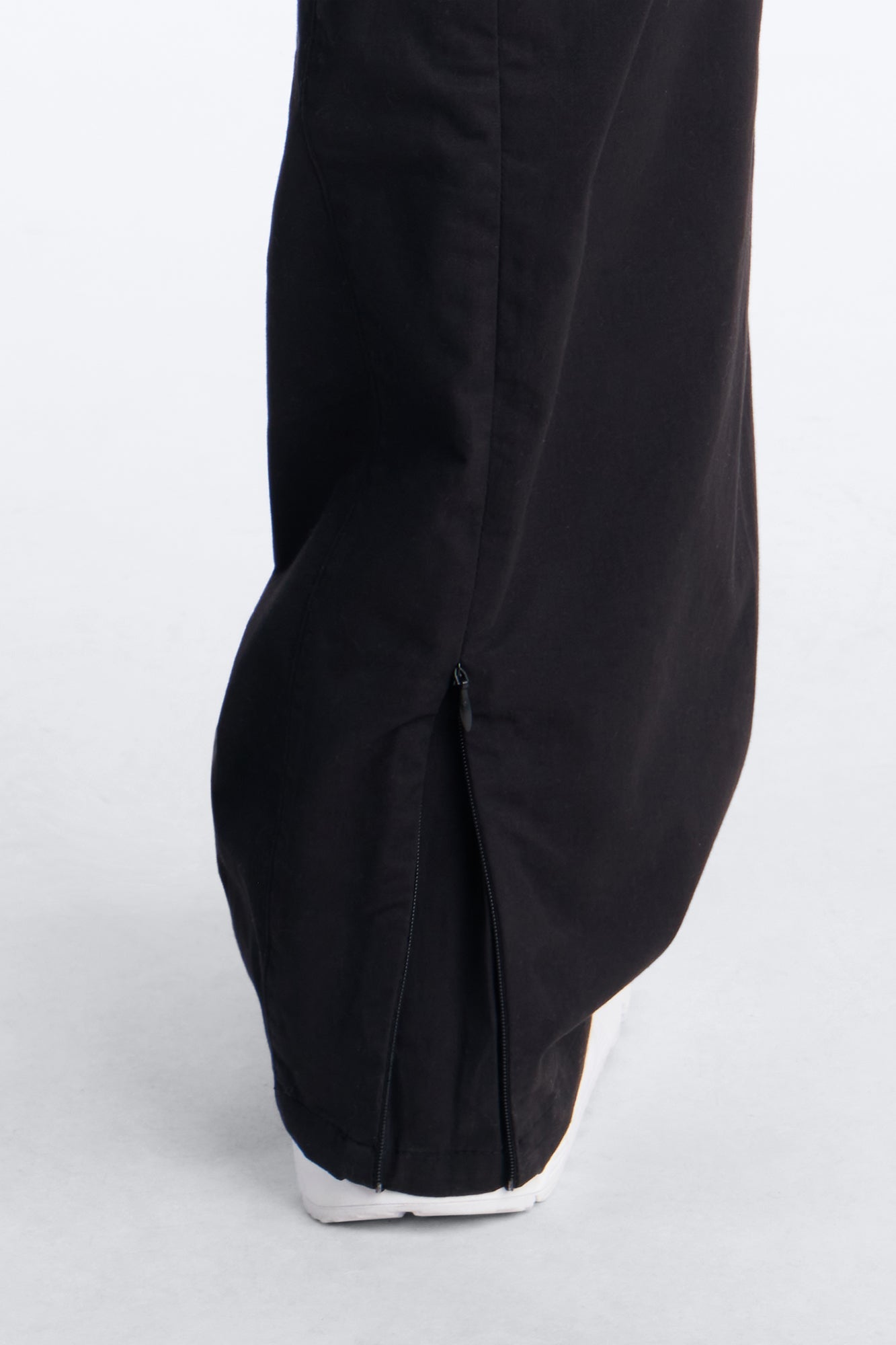 Barrel Accordion Pant - Black