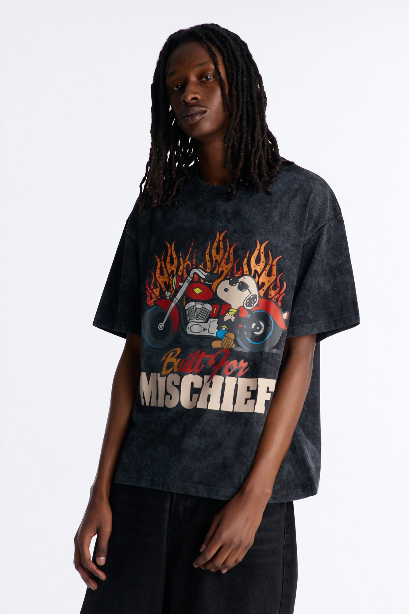 Peanuts Snoopy Mischief Rhinestones Mineral Wash Fleece Tee - Black Wash