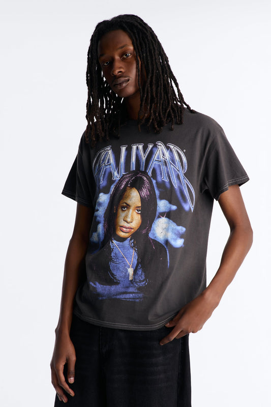Aaliyah One In A Million Album Short Sleeve Tee - Black