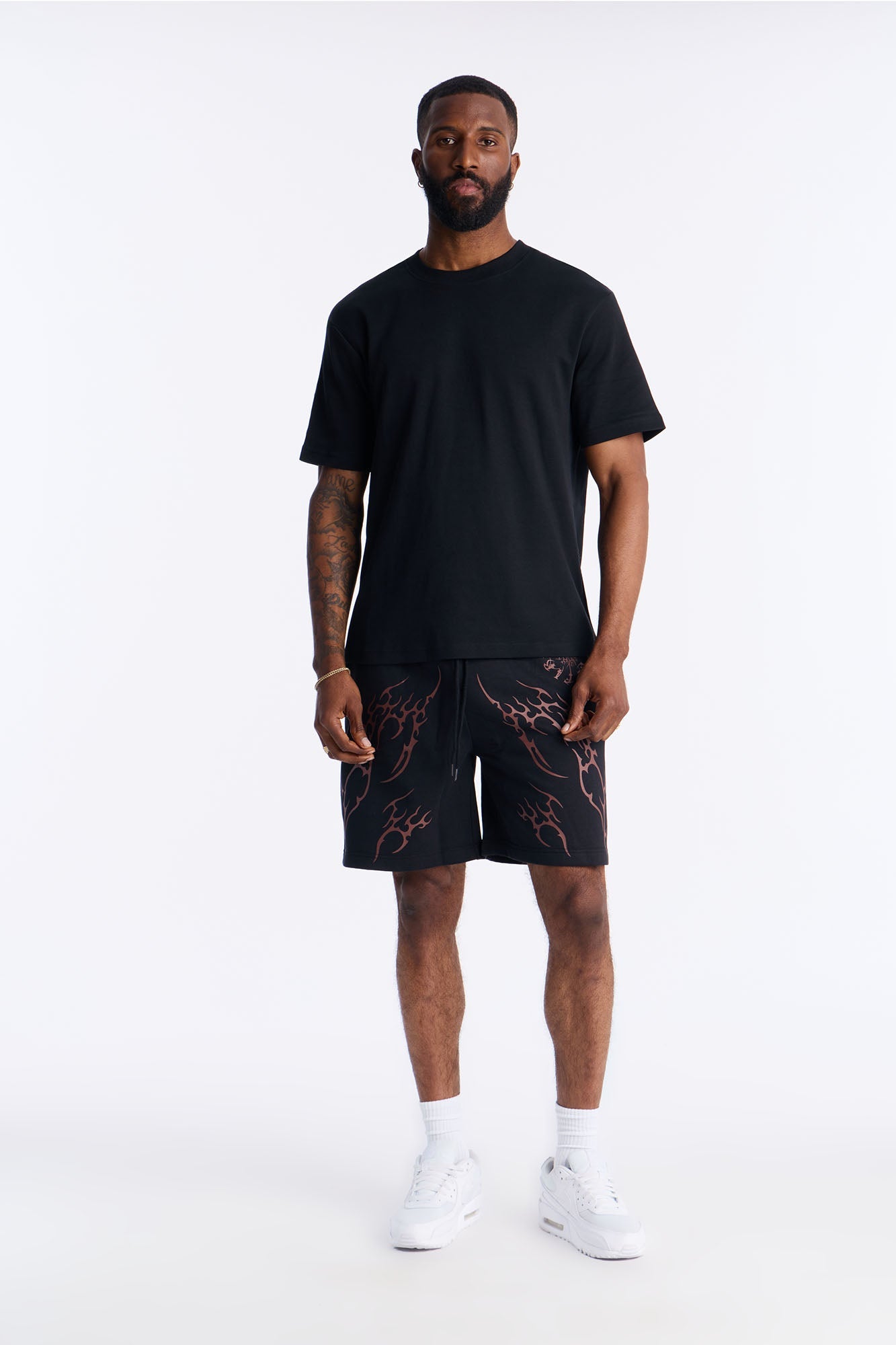 Eternal Fire Sweatshorts - Black