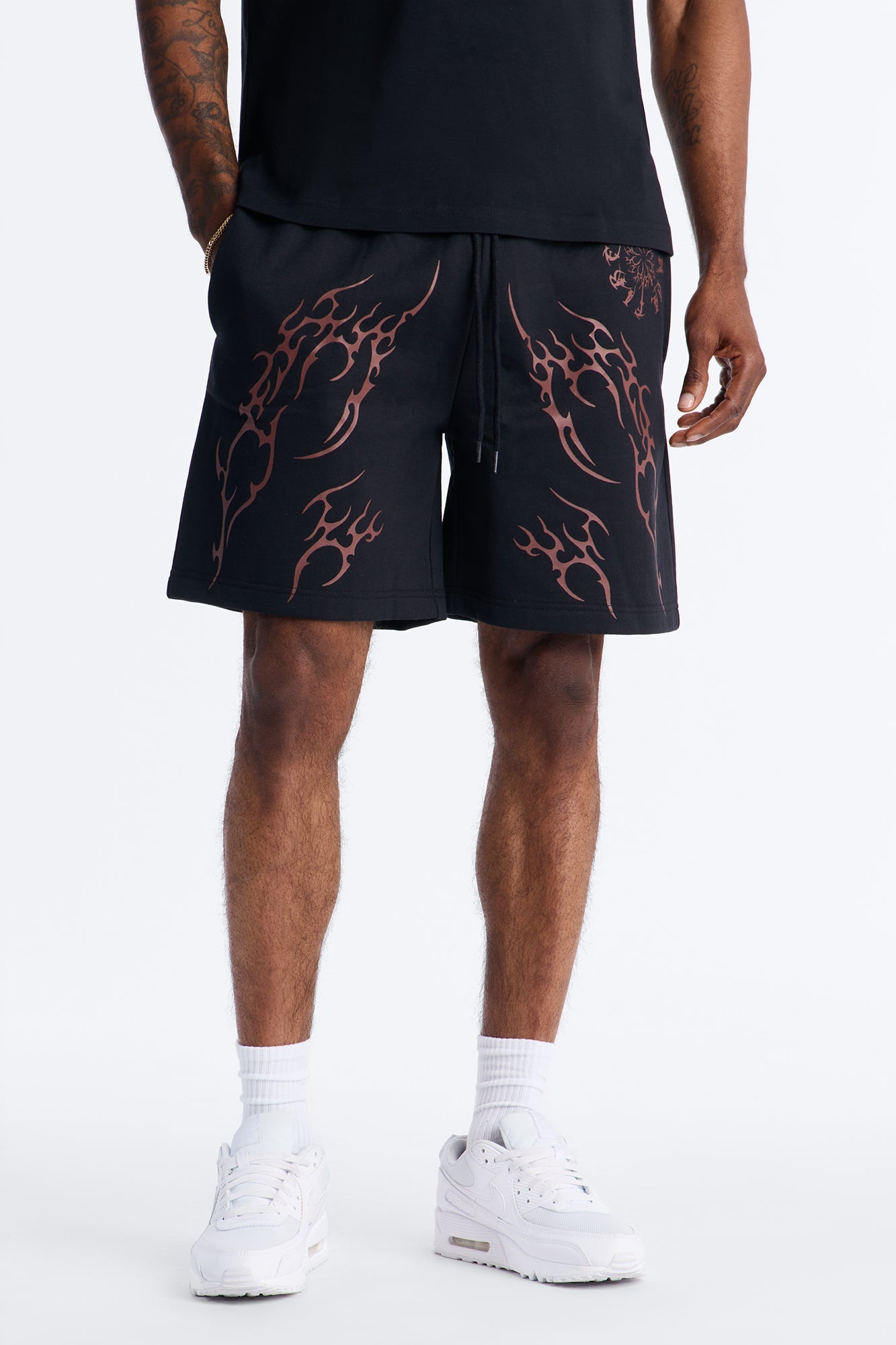 Eternal Fire Sweatshorts - Black