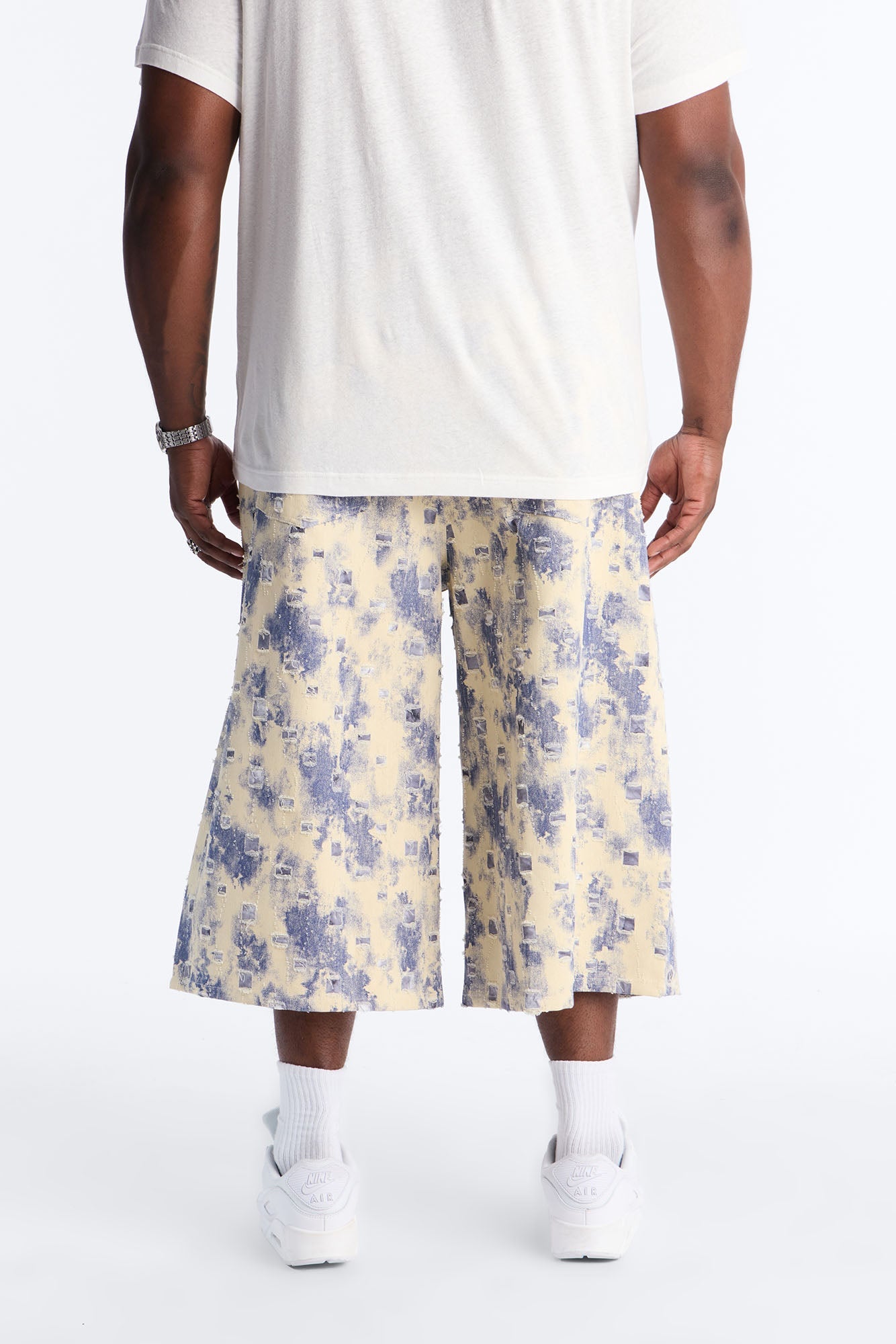 Super Baggy Azure Shred Denim Short - Bleach Blue Wash