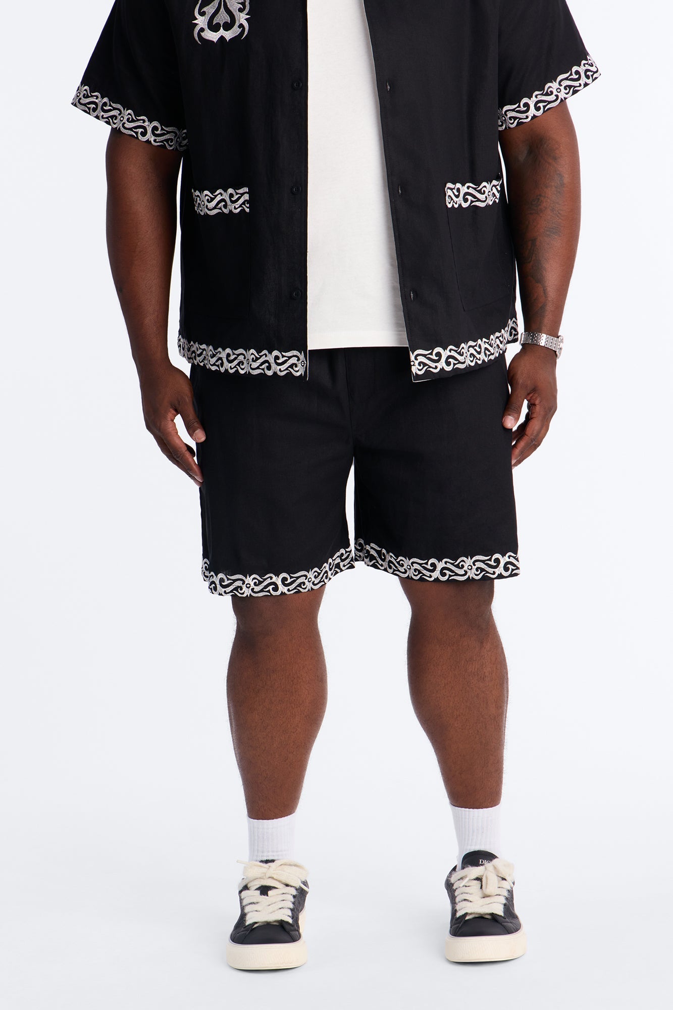 Relaxed Coastal Isla Short - Black