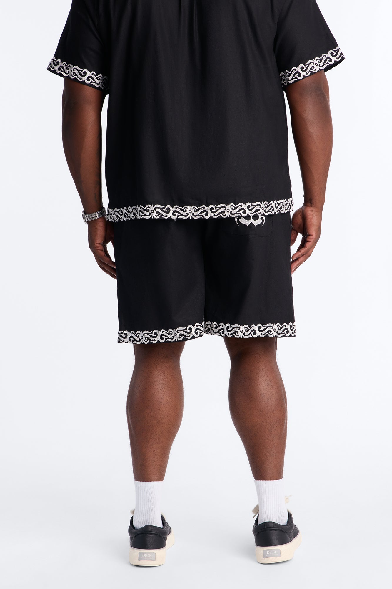 Relaxed Coastal Isla Short - Black