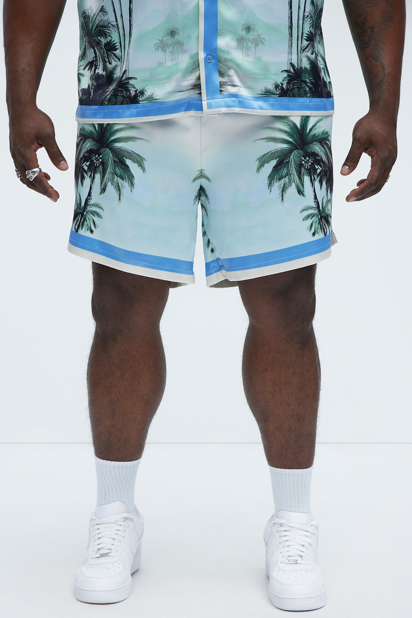 Cockatiel And Palm Resort Shorts - Multi Color