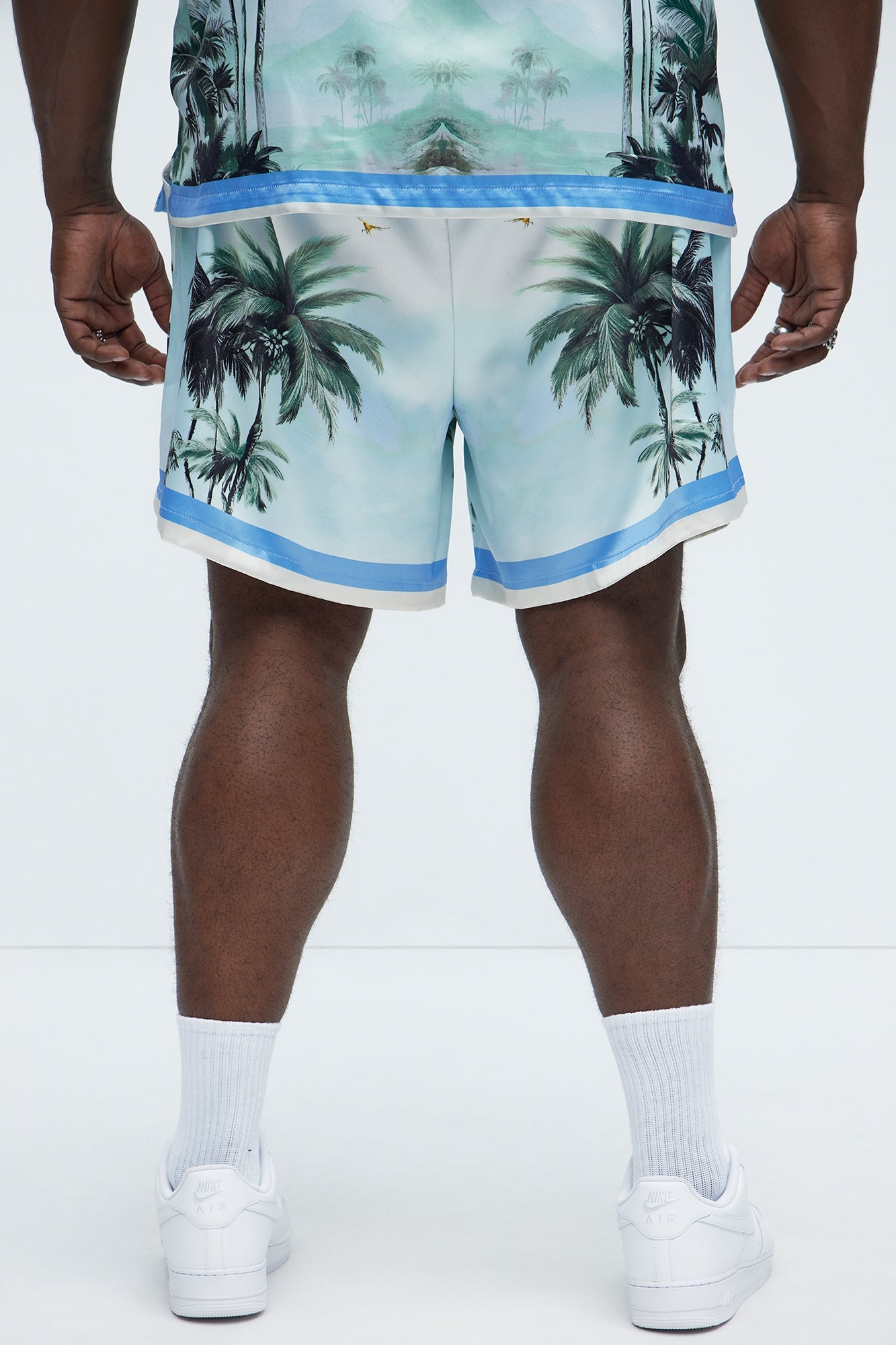 Cockatiel And Palm Resort Shorts - Multi Color