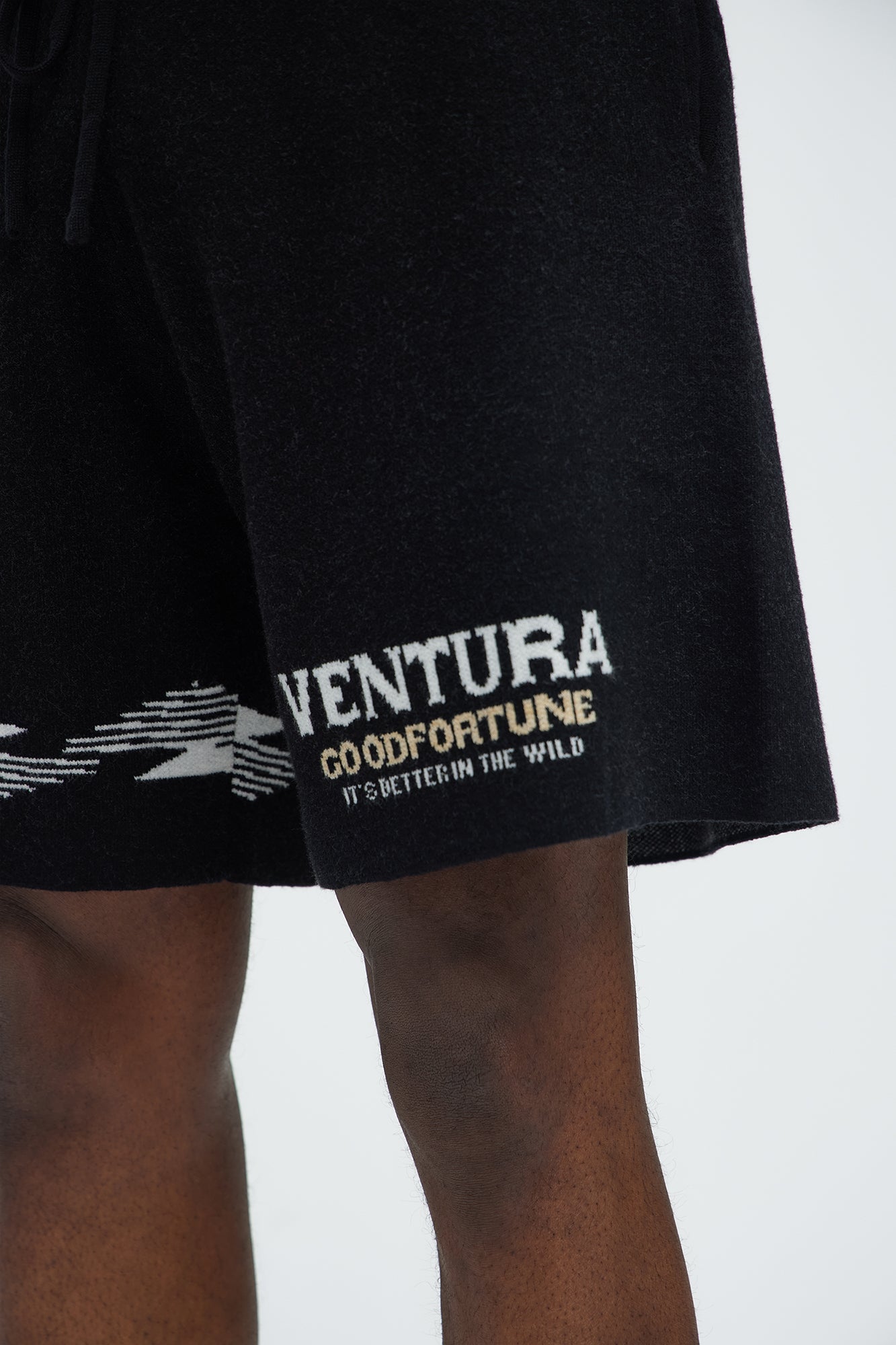 Dragon Palm Knitted Relaxed Shorts - Black/combo