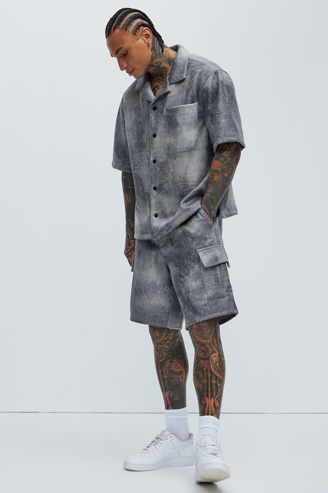Manor Distressed Shorts - Grey