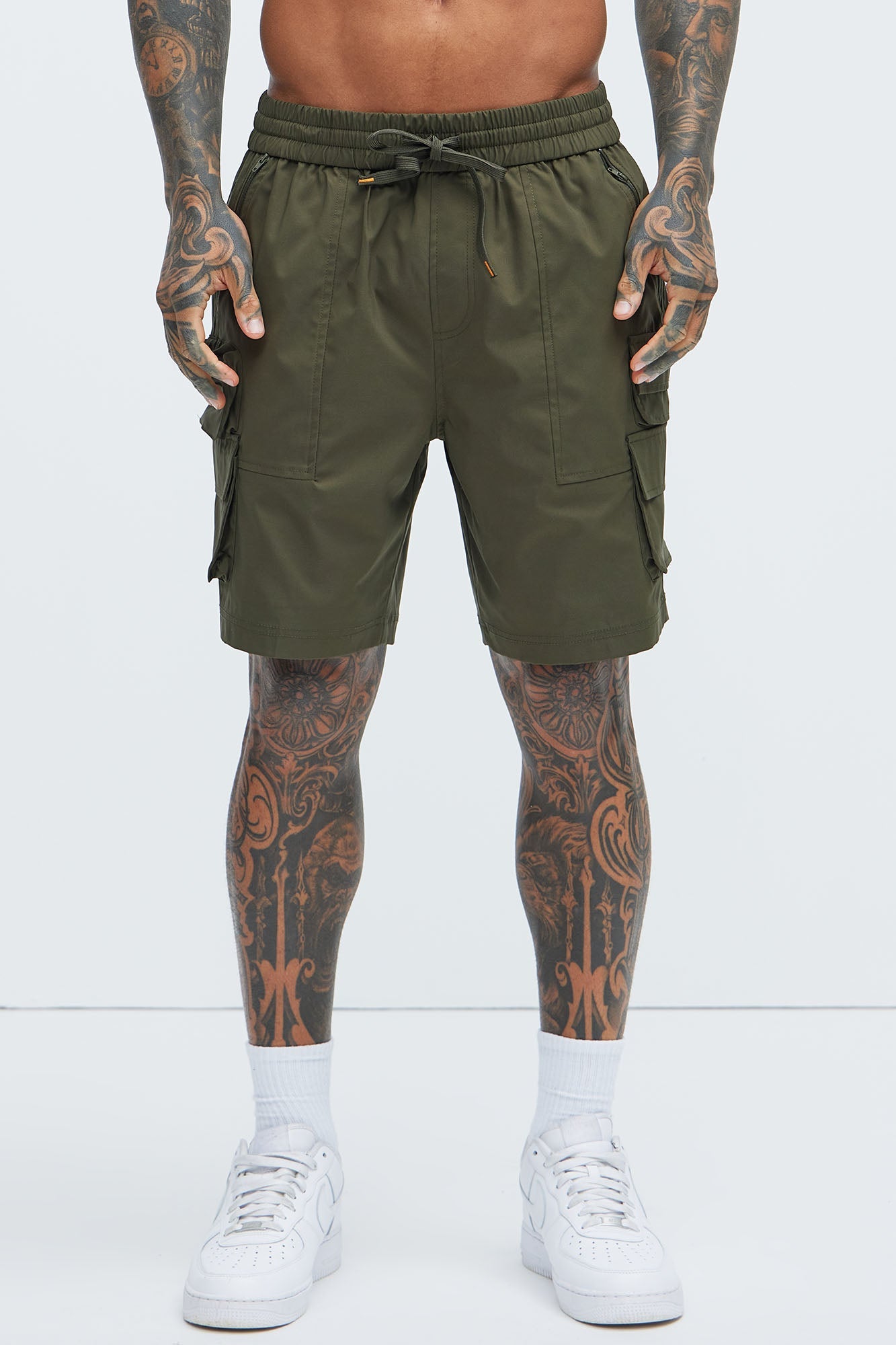 Catch Up Nylon Cargo Shorts - Olive