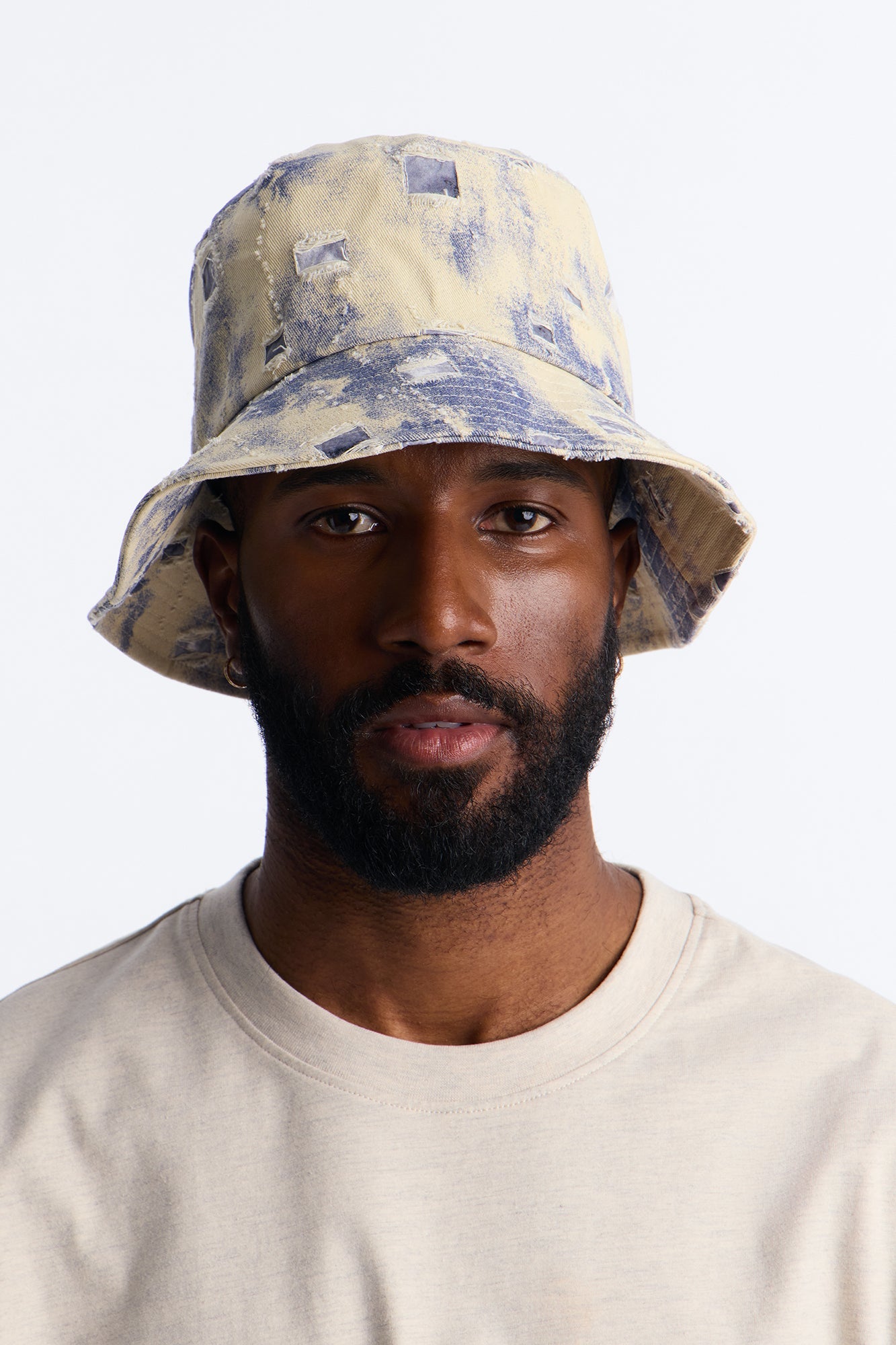 Distressed Detail Painted Denim Bucket Hat - Cream/combo