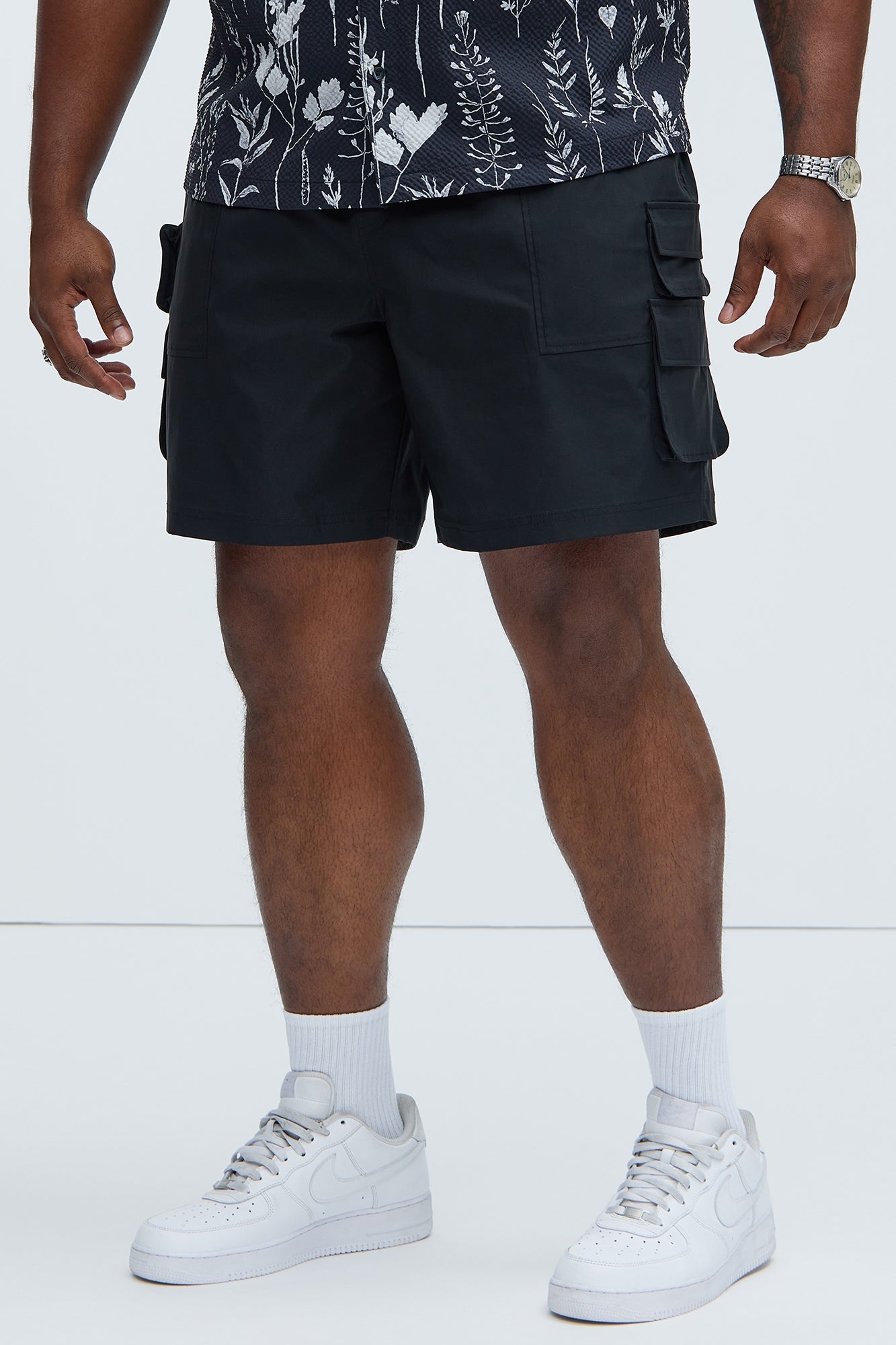 Catch Up Nylon Cargo Shorts - Black