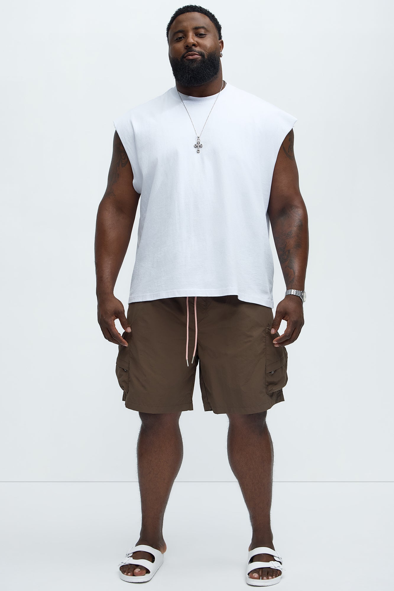 Take A Hike Cargo Shorts - Brown