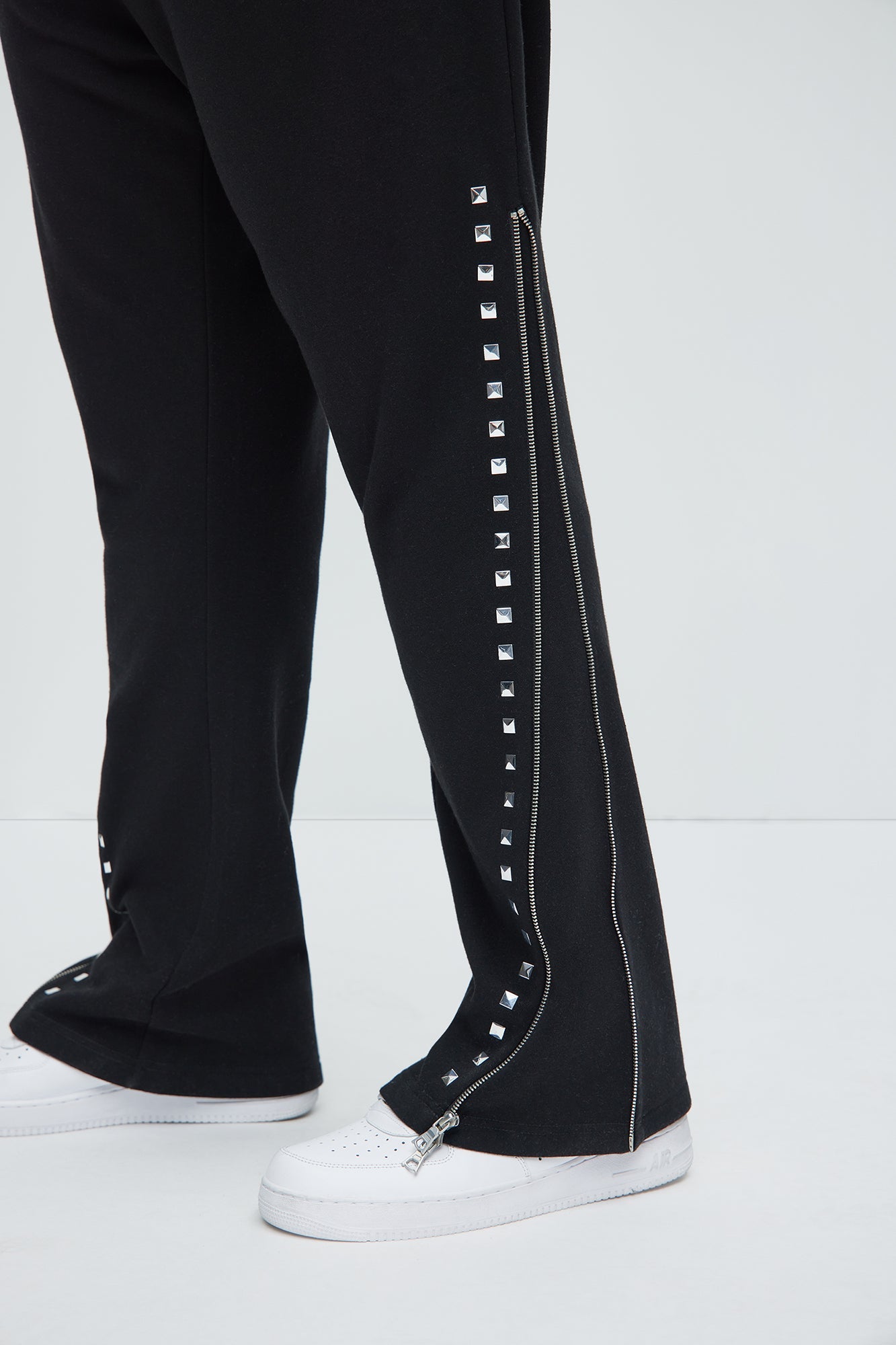 Tyson Sleaze Studded Skinny Flare Sweatpants - Black