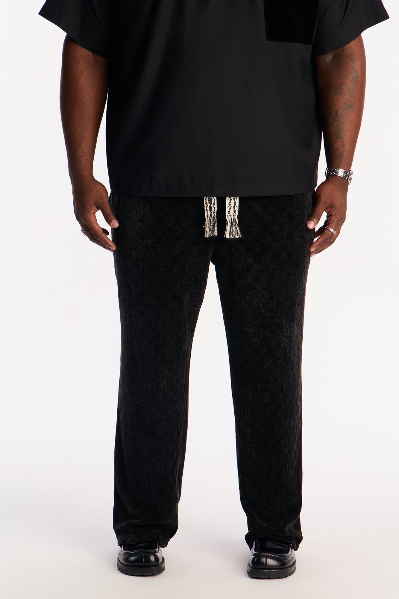 Straight Chenille Textured Pant - Black