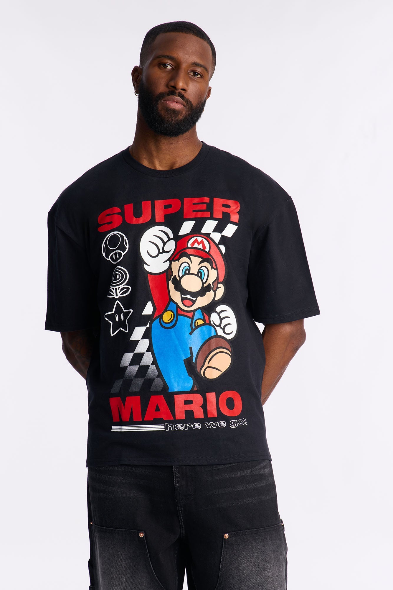 Super Mario Here We Go Boxy Short Sleeve Tee - Black