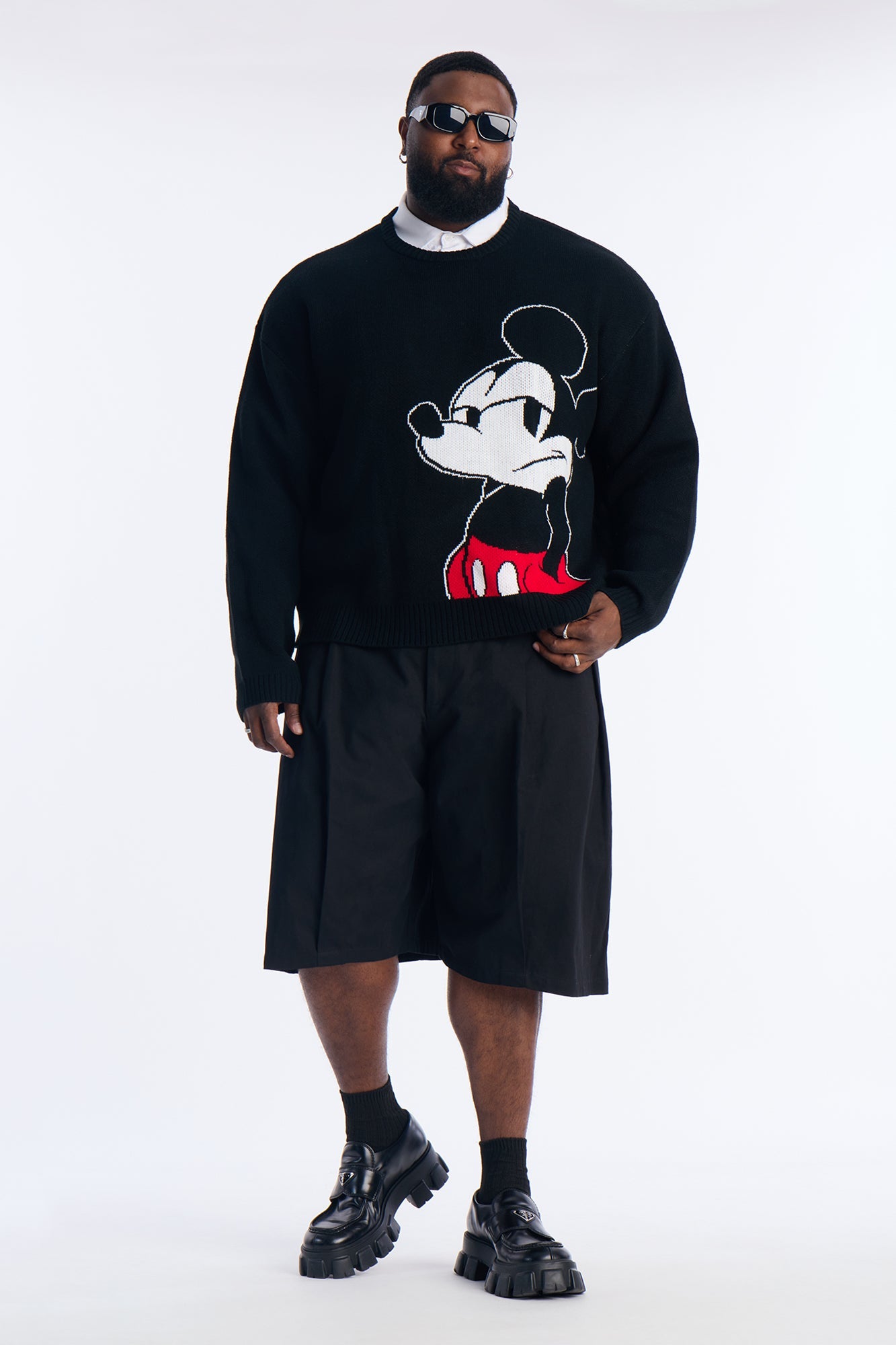 Disney Mickey Chill Mode Sweater - Black