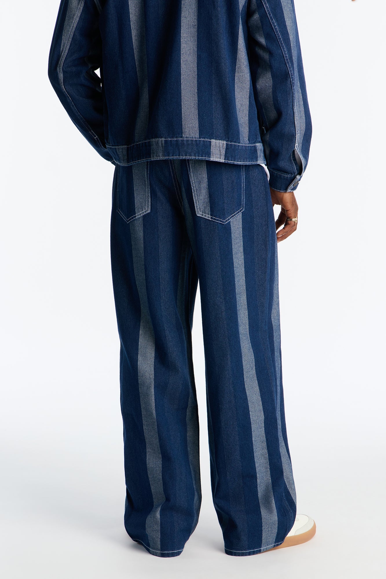 Wide Leg Two Tone Stripe Jean - Dark Wash