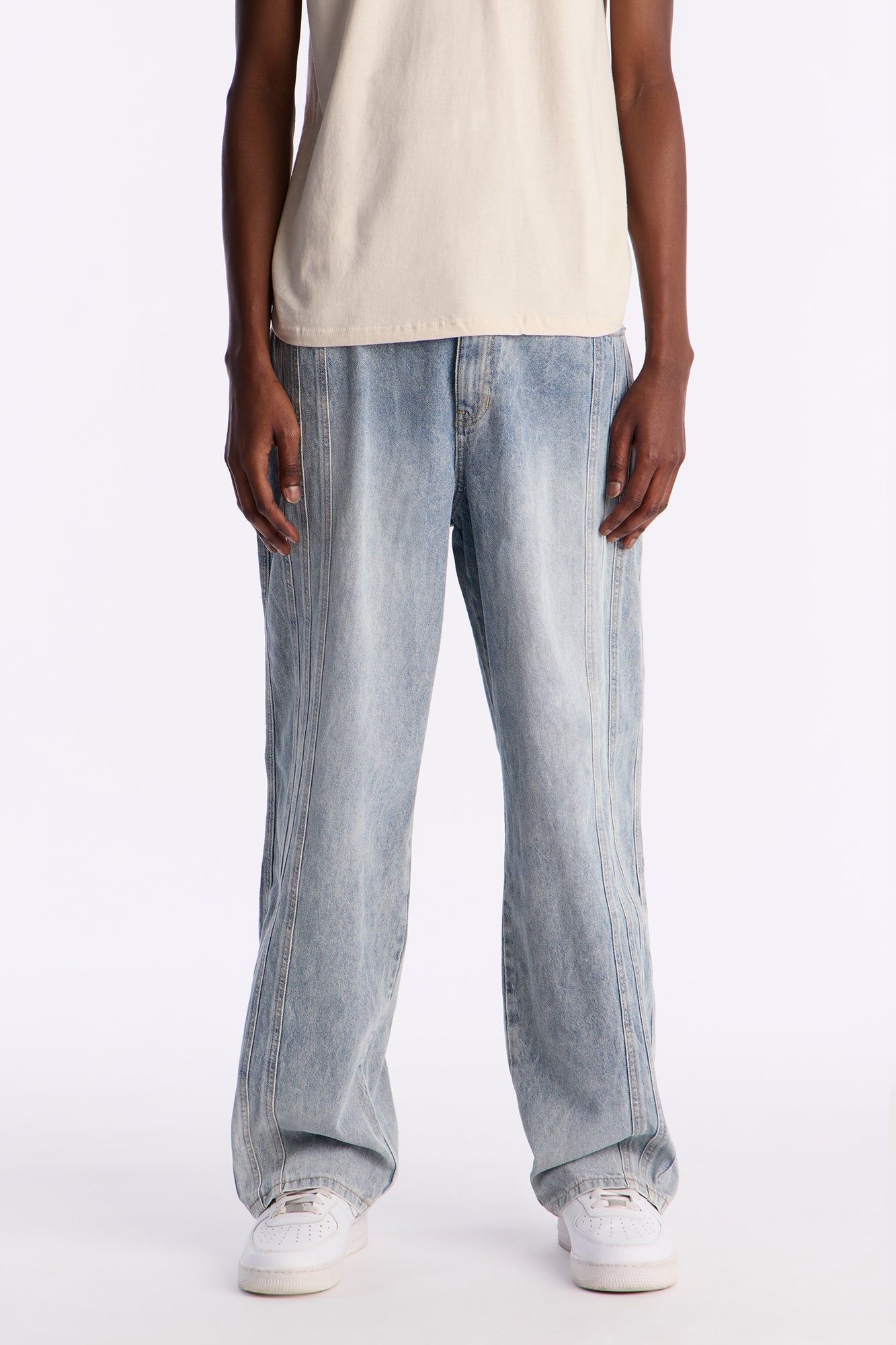 Baggy Decon Structured Jean - Light Blue Wash