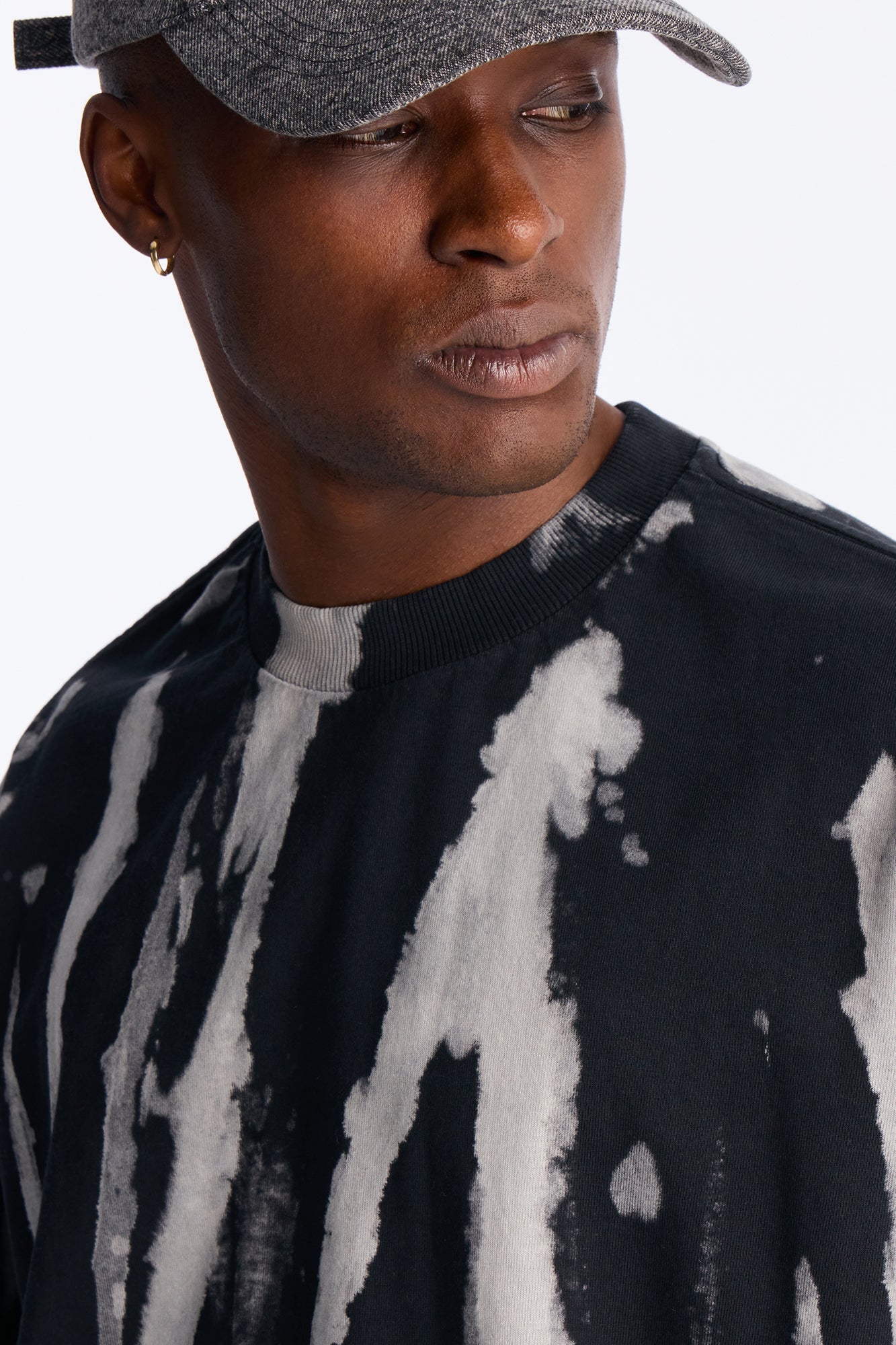 Boxy Brushstroke Tee - Black